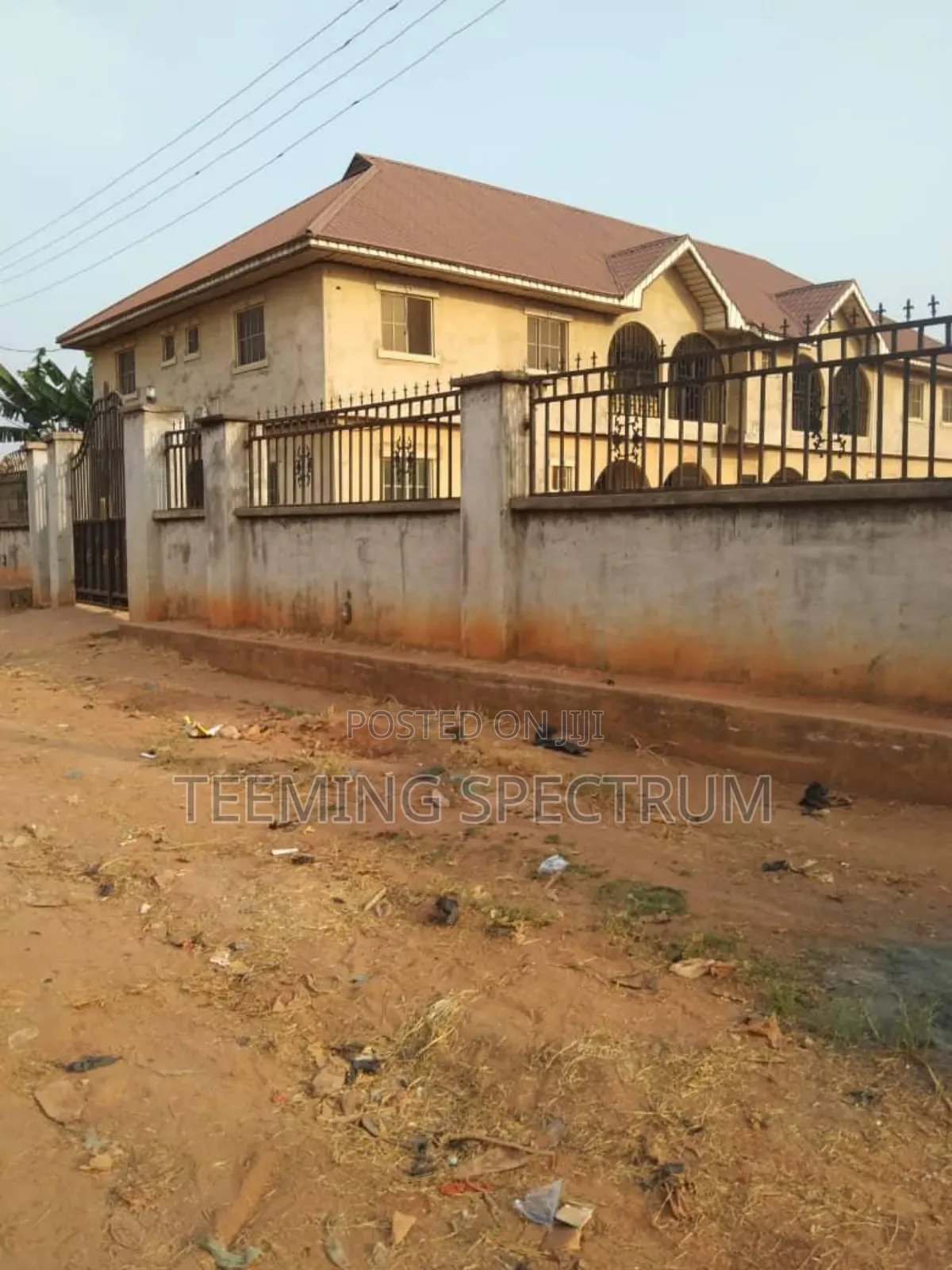 3bdrm Block of Flats in Benin City for sale