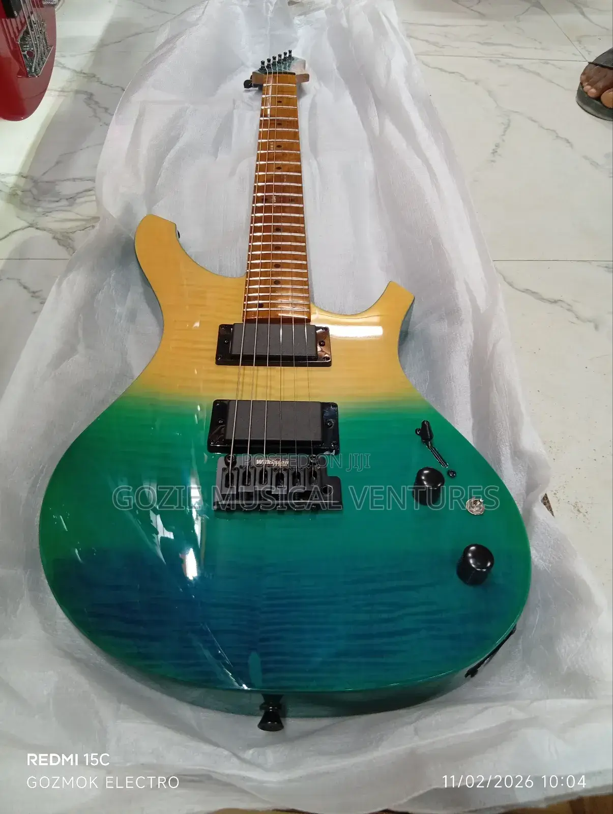 Seviliana Rg2 Premium Electric Guitar in a Blue-to Yellow Gradient