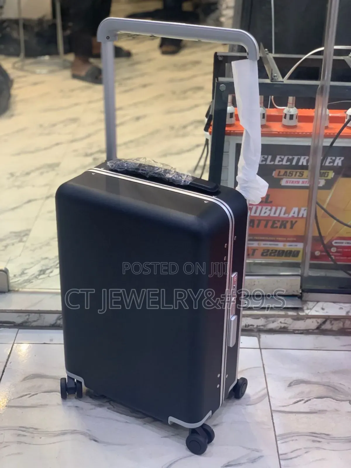 Nice Classic Hand Luggage 20" For Fashion Luxury Travelling Style High