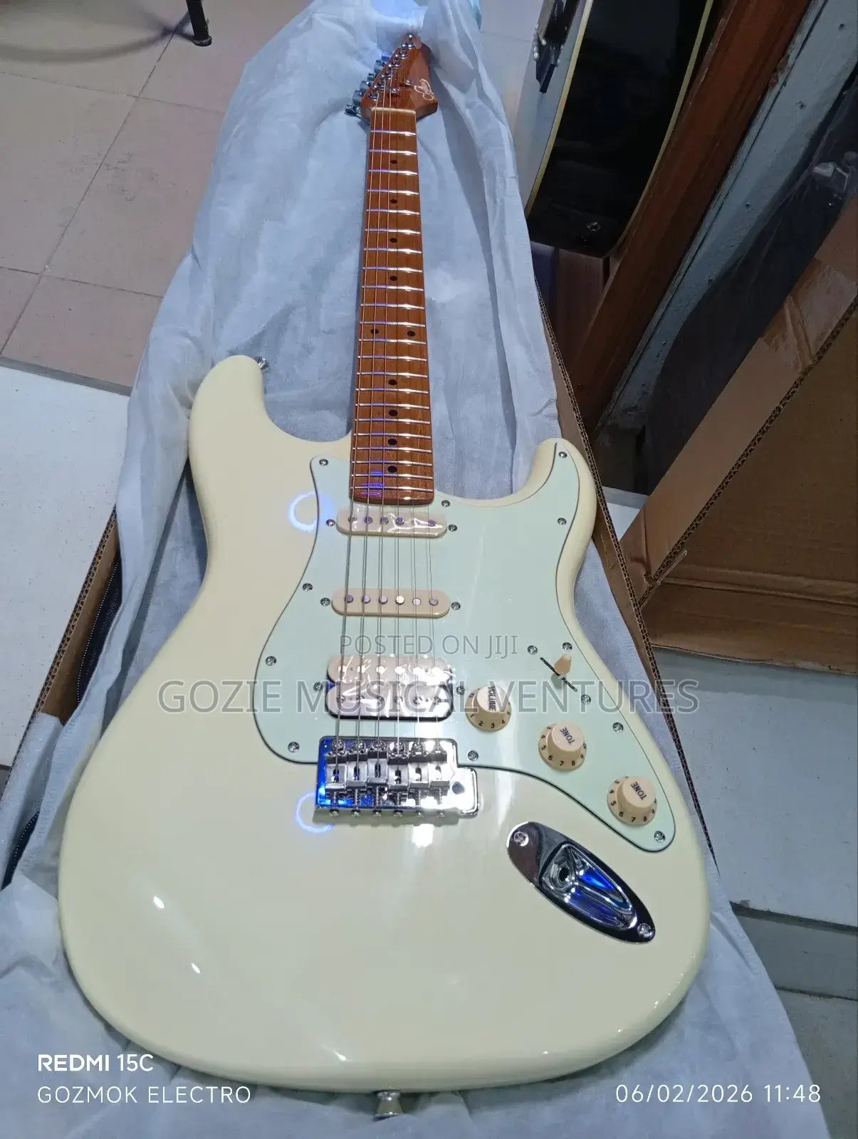The Best Quality Seviliana 6 Strings Electric Guitar