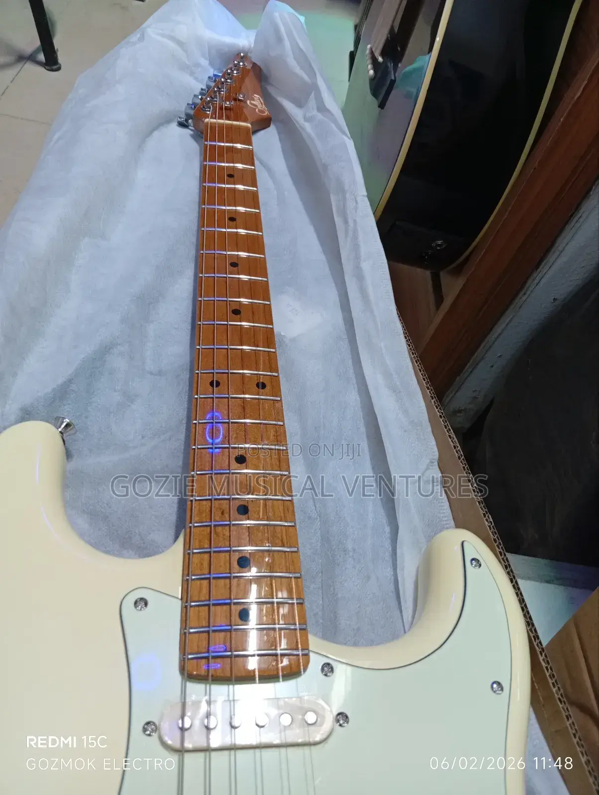 The Best Quality Seviliana 6 Strings Electric Guitar