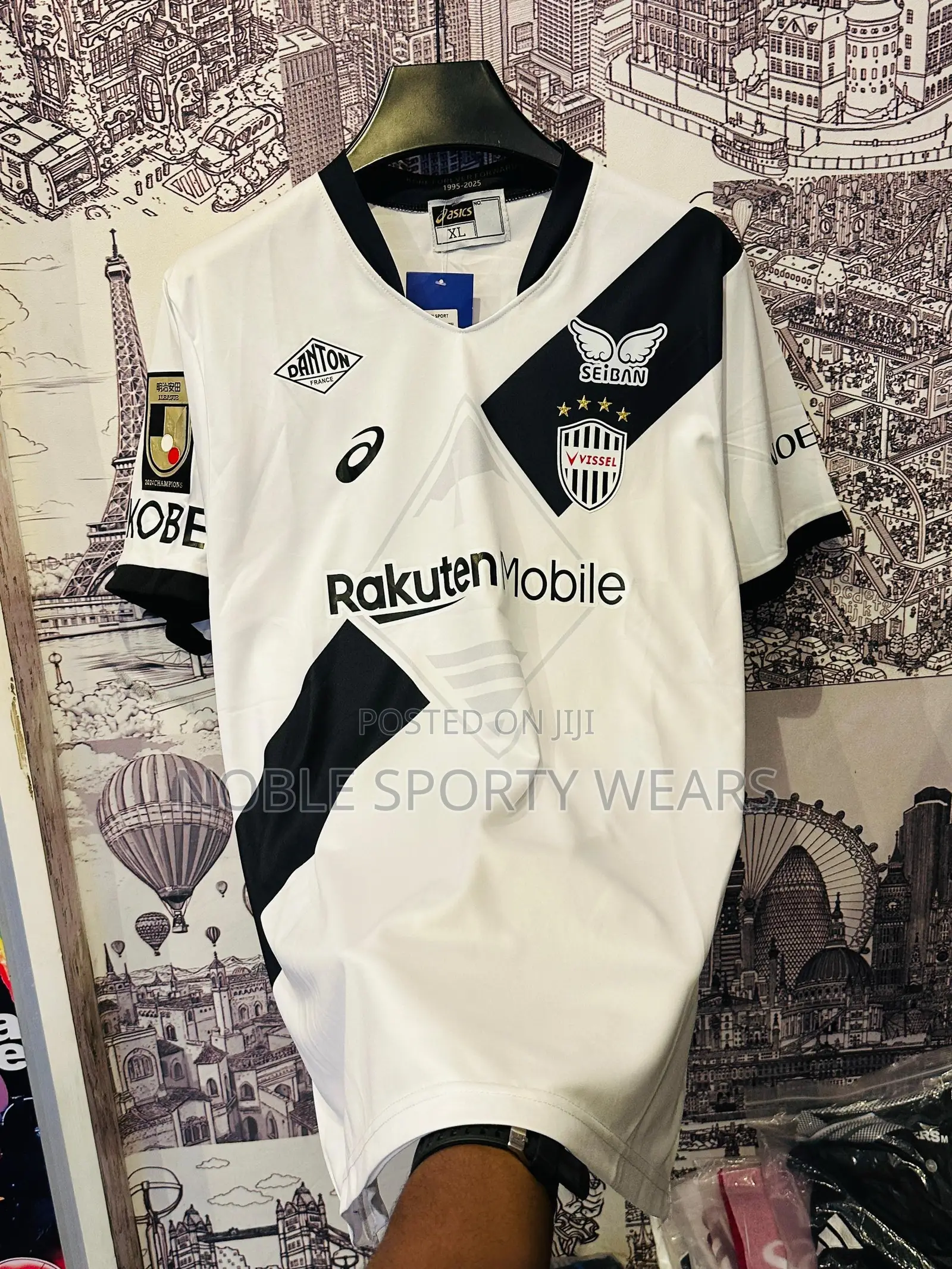 Vissel Kobe Away Jersey