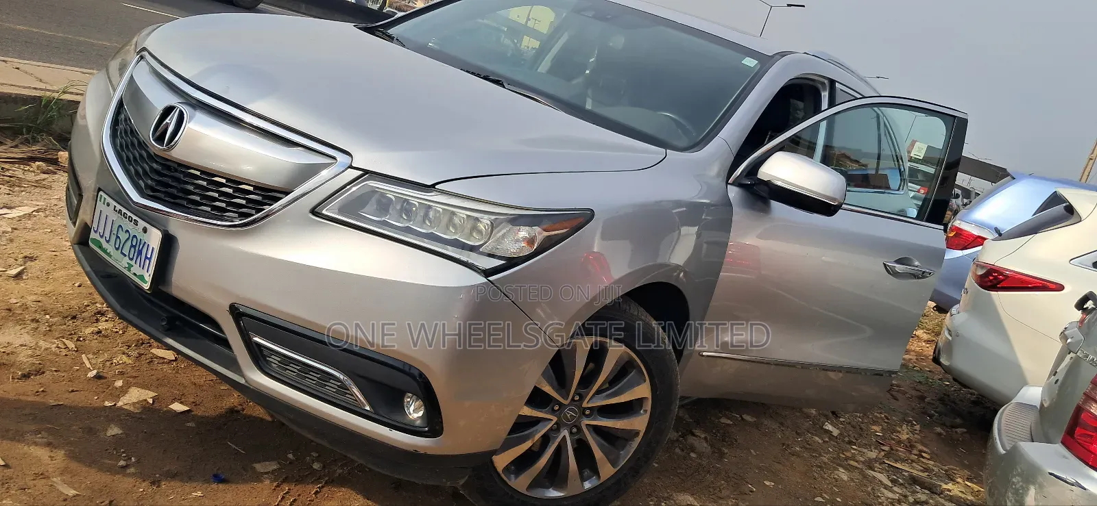 Acura MDX SH-AWD 4dr SUV AWD (3.5L 6cyl 6A) 2015 Silver