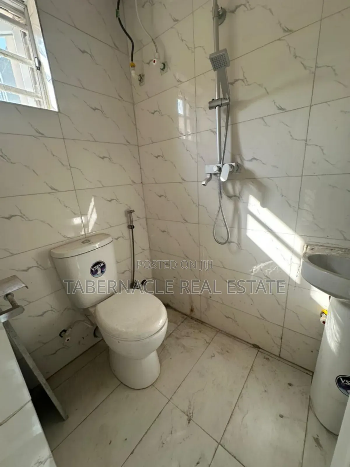 2bdrm Apartment in Valleyview Estate, Ikorodu for rent