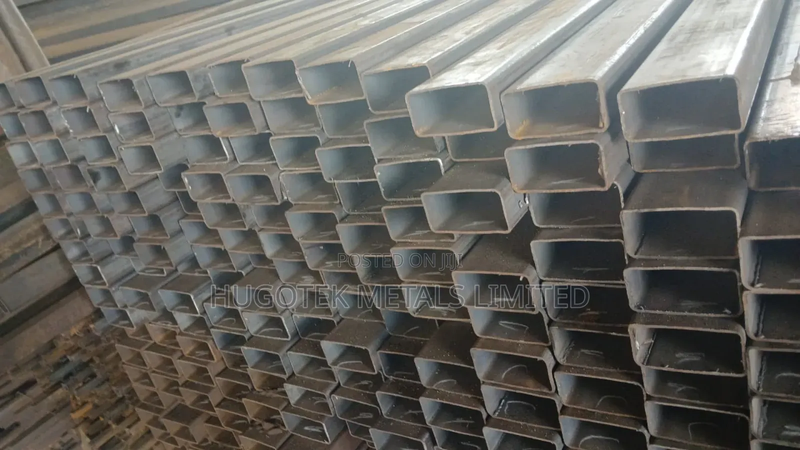 3x1.5 80x40 Rectangle Pipe (2.5mm 3mm)