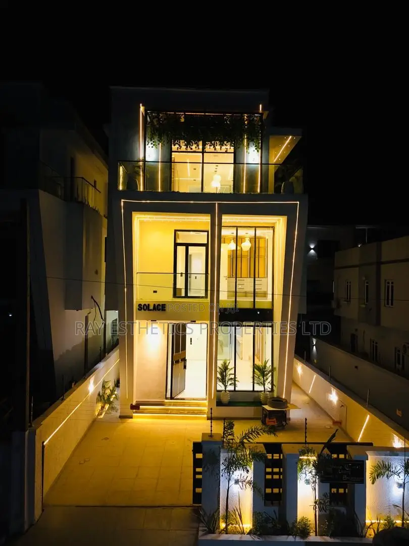 4bdrm Duplex in Lekki Palm City, Ado / Ajah for sale
