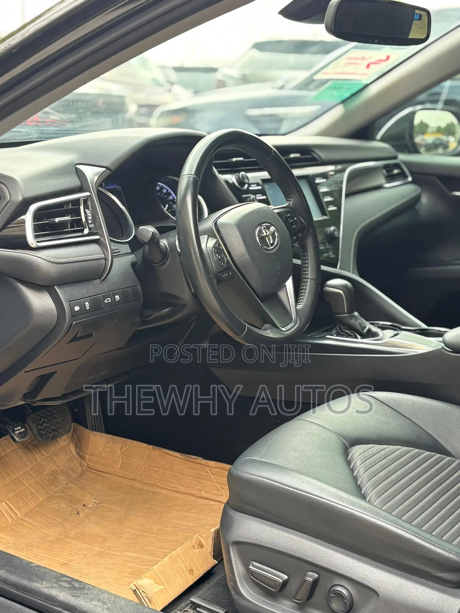 Toyota Camry SE (2.5L 4cyl 8A) 2019 Black