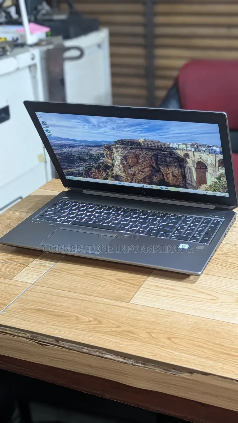 Laptop HP ZBook 15 G6 64GB Intel Core I9 SSHD+SSD 512GB