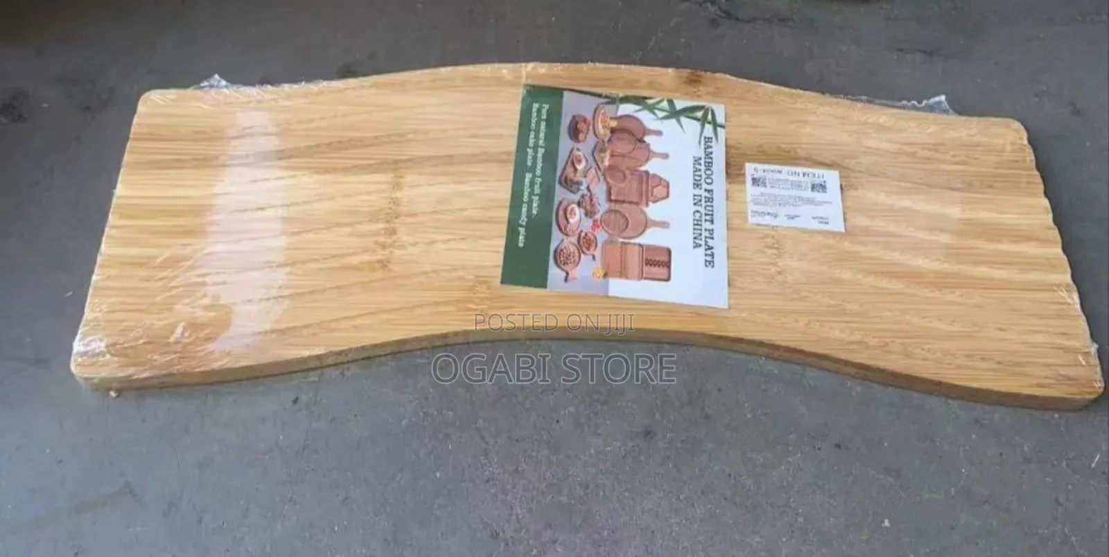Wooden Cutting Board / Fruit Plate