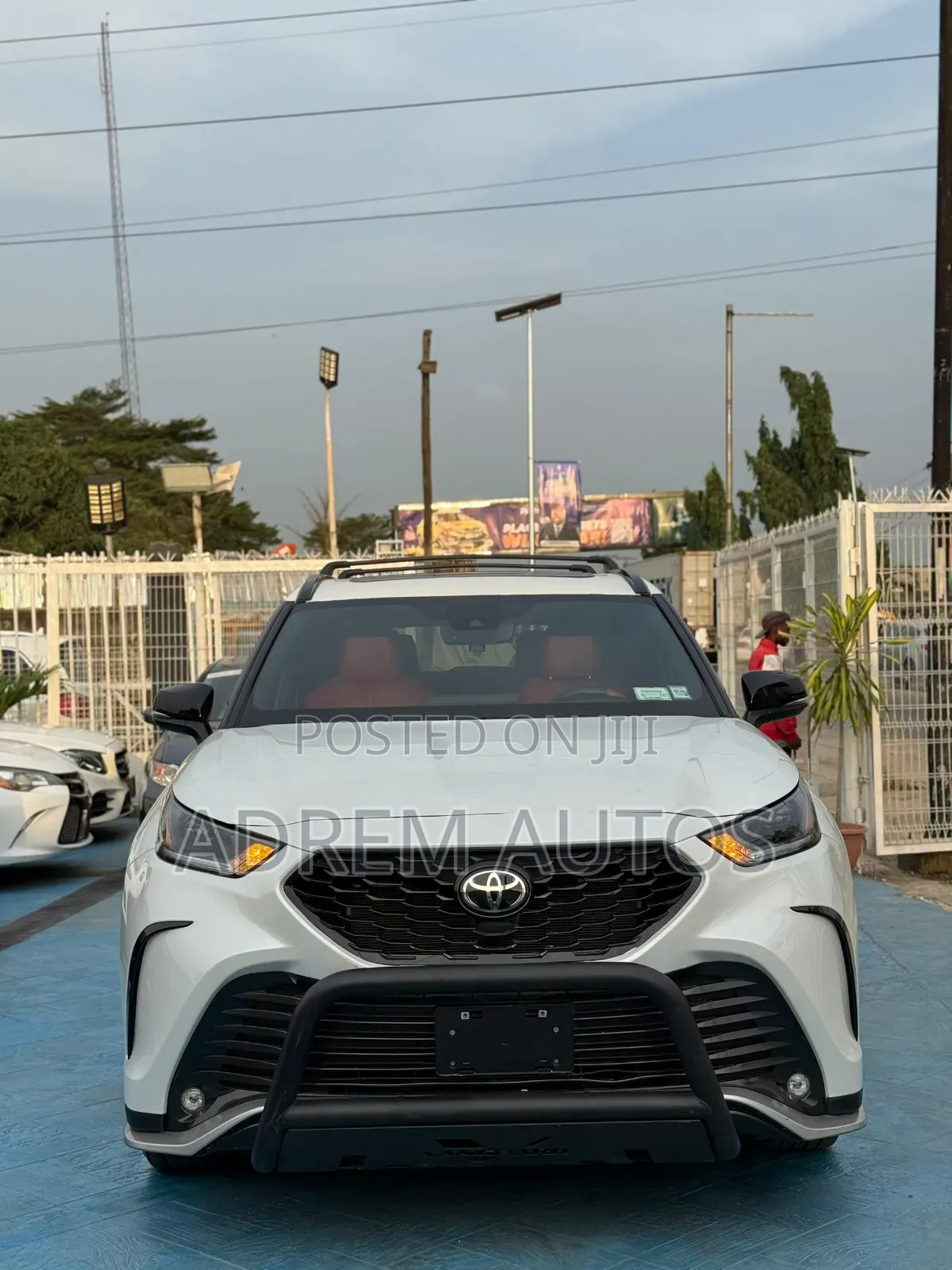 Toyota Highlander XSE AWD 2023 White