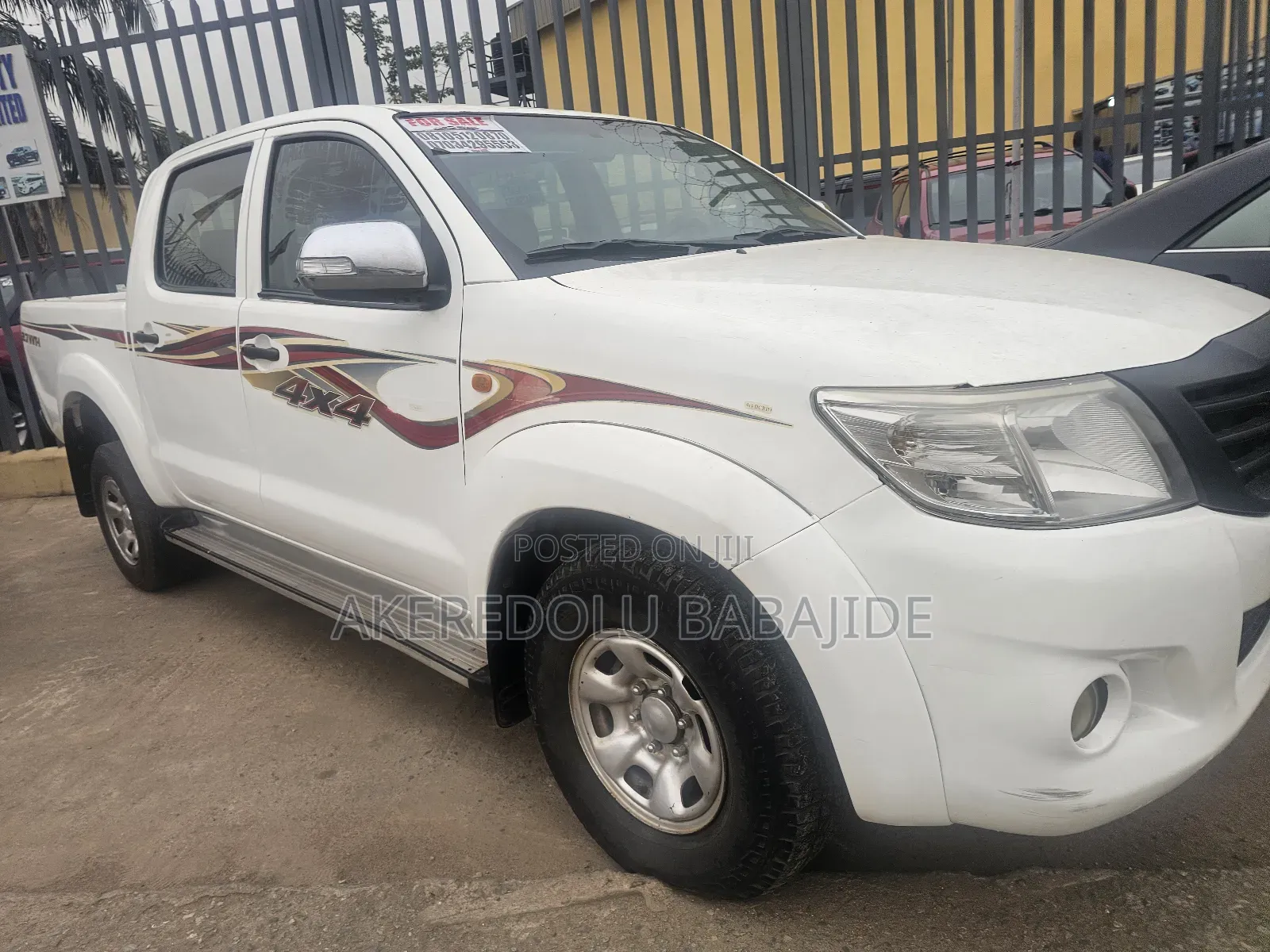 Toyota Hilux 2.0 VVT-i SRX 2011 White