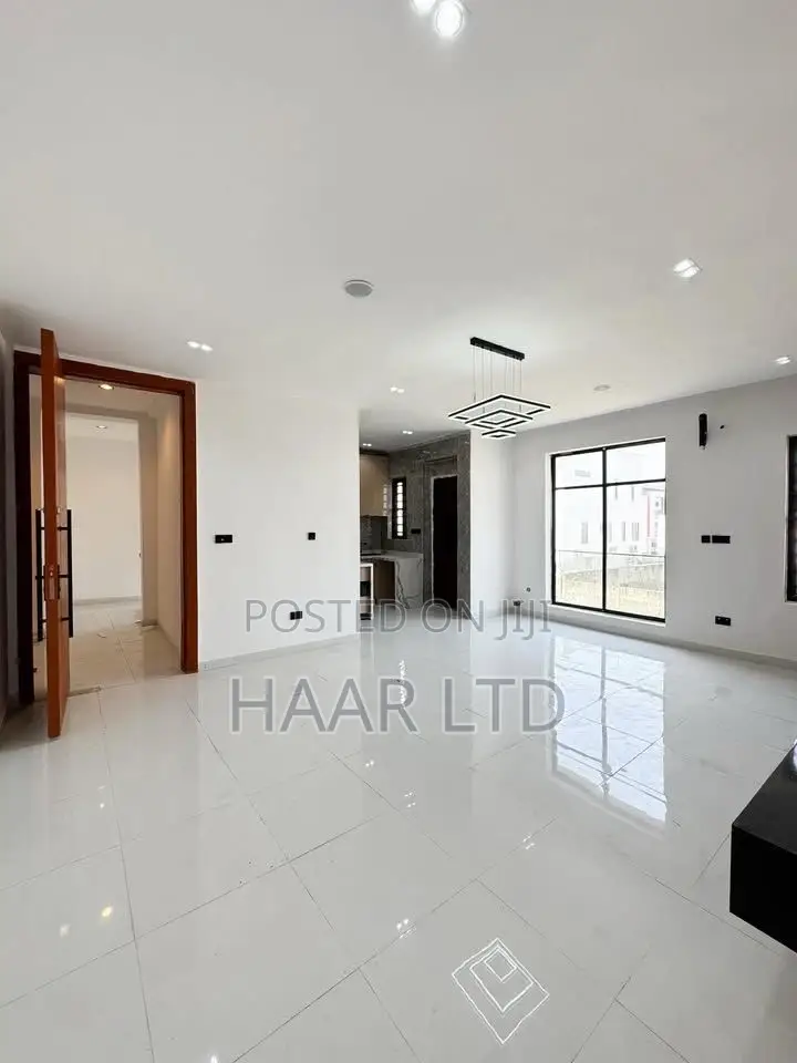 2bdrm Apartment in Ologolo for sale