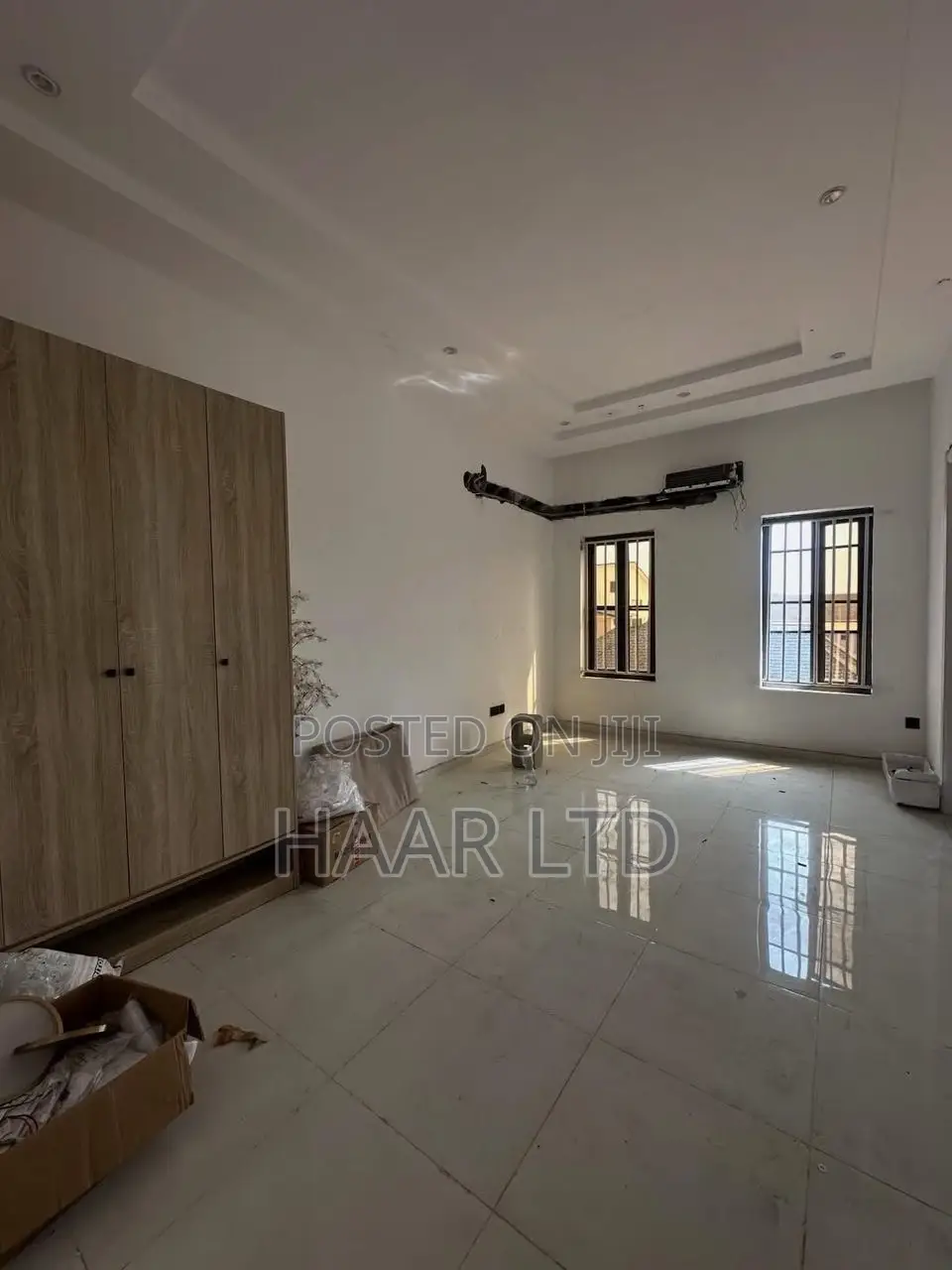 3bdrm Apartment in Lekki Phase 1 for rent