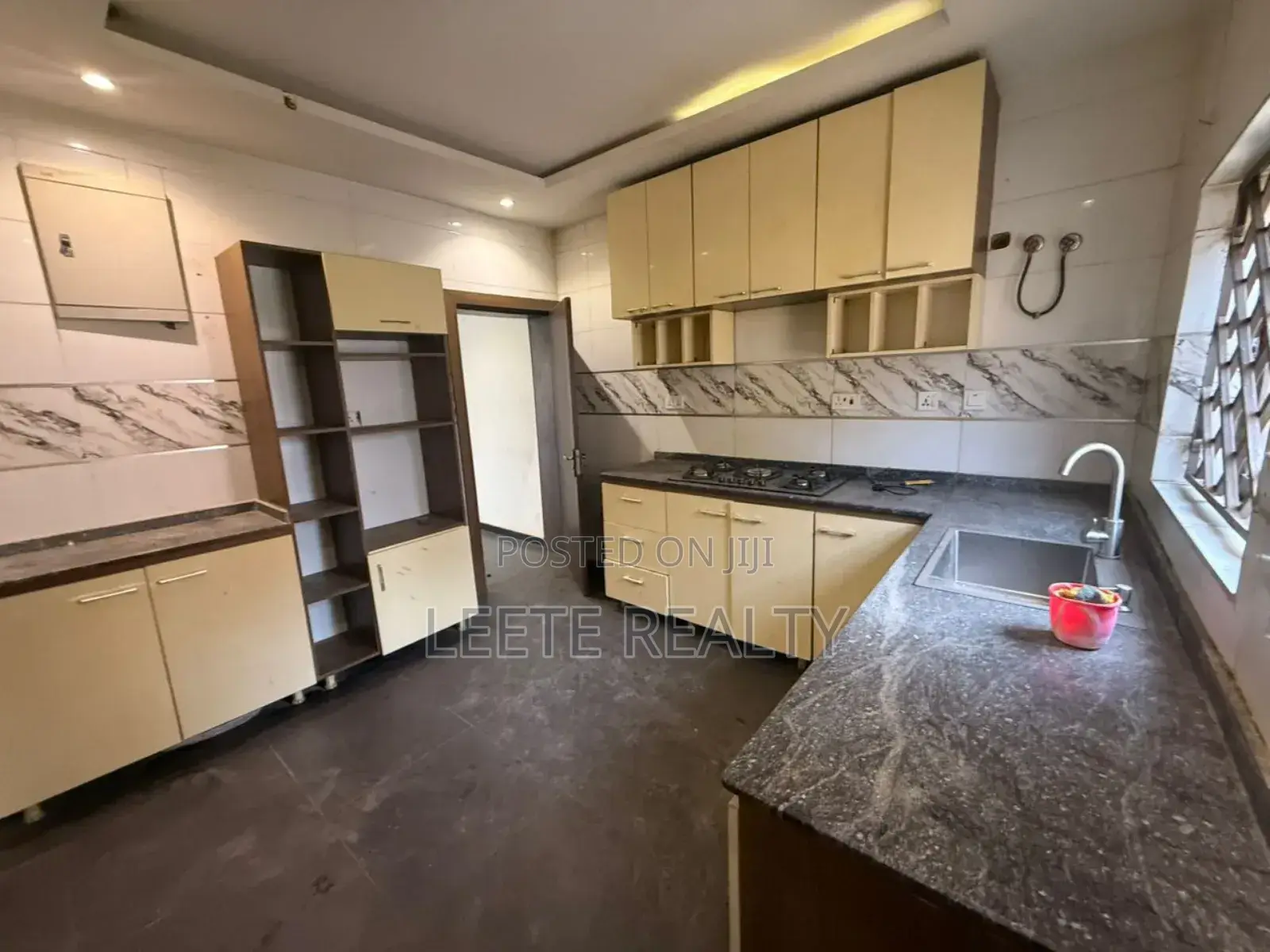 4bdrm Duplex in Katampe (Main) for sale