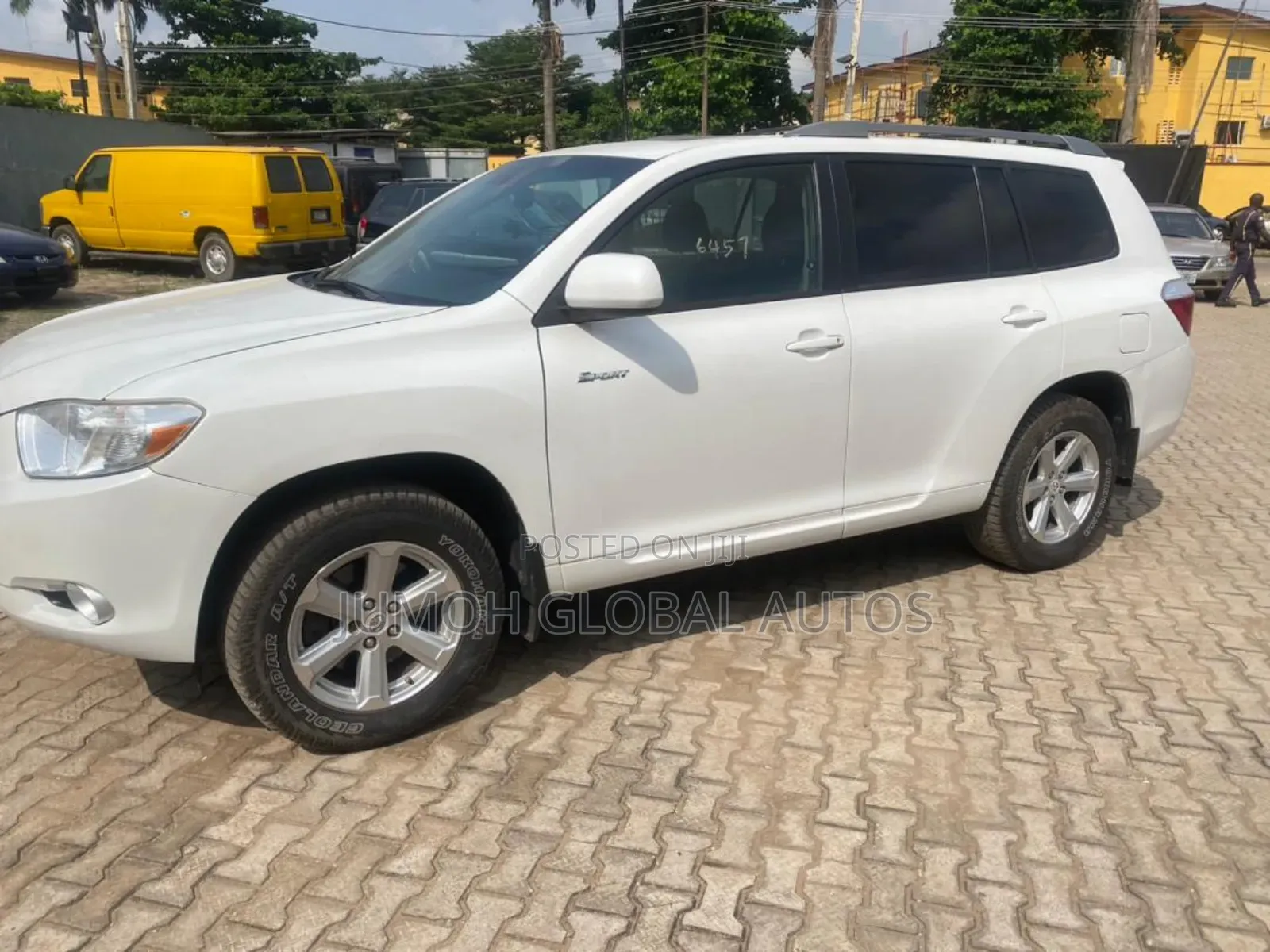 Toyota Highlander Sport 2010 White