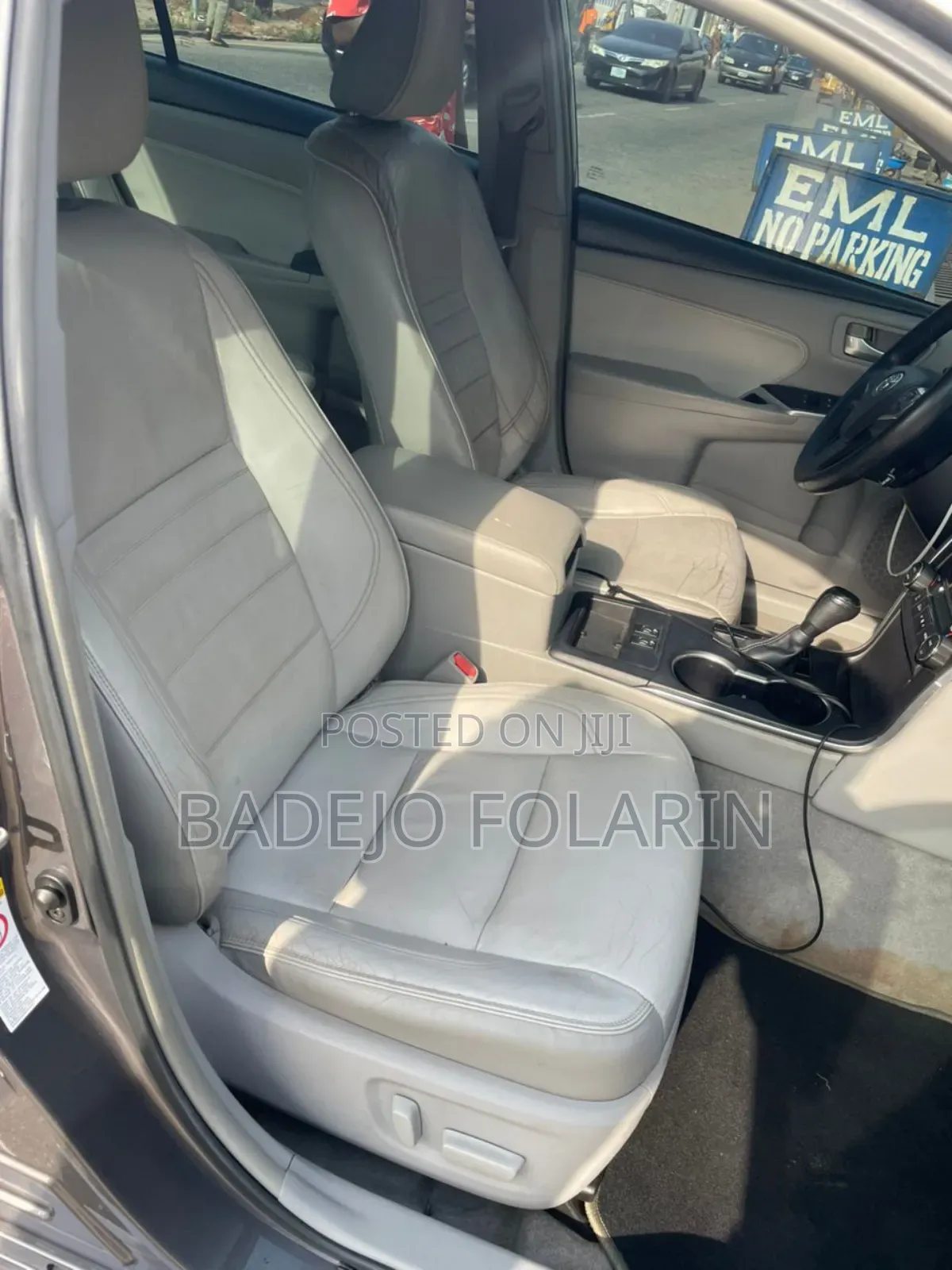 Toyota Camry XLE 4dr Sedan (3.5L 6cyl 6A) 2015 Gray