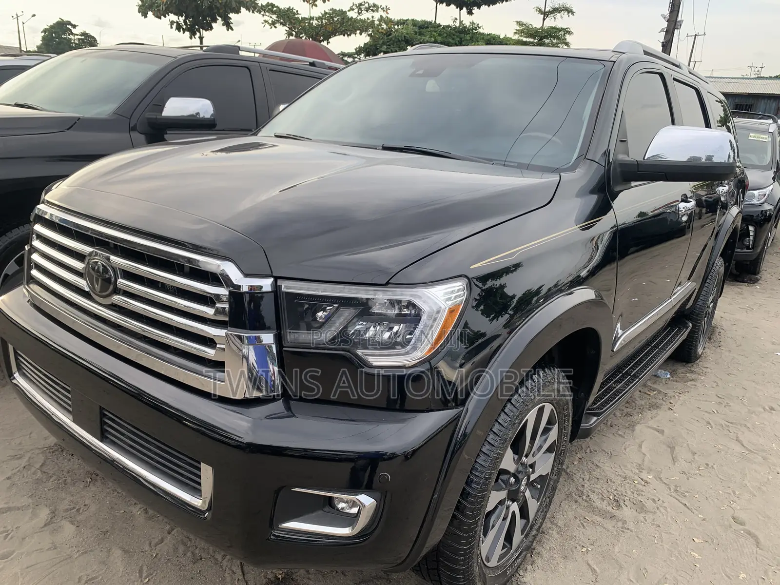 Toyota Sequoia Platinum 4x4 2020 Black