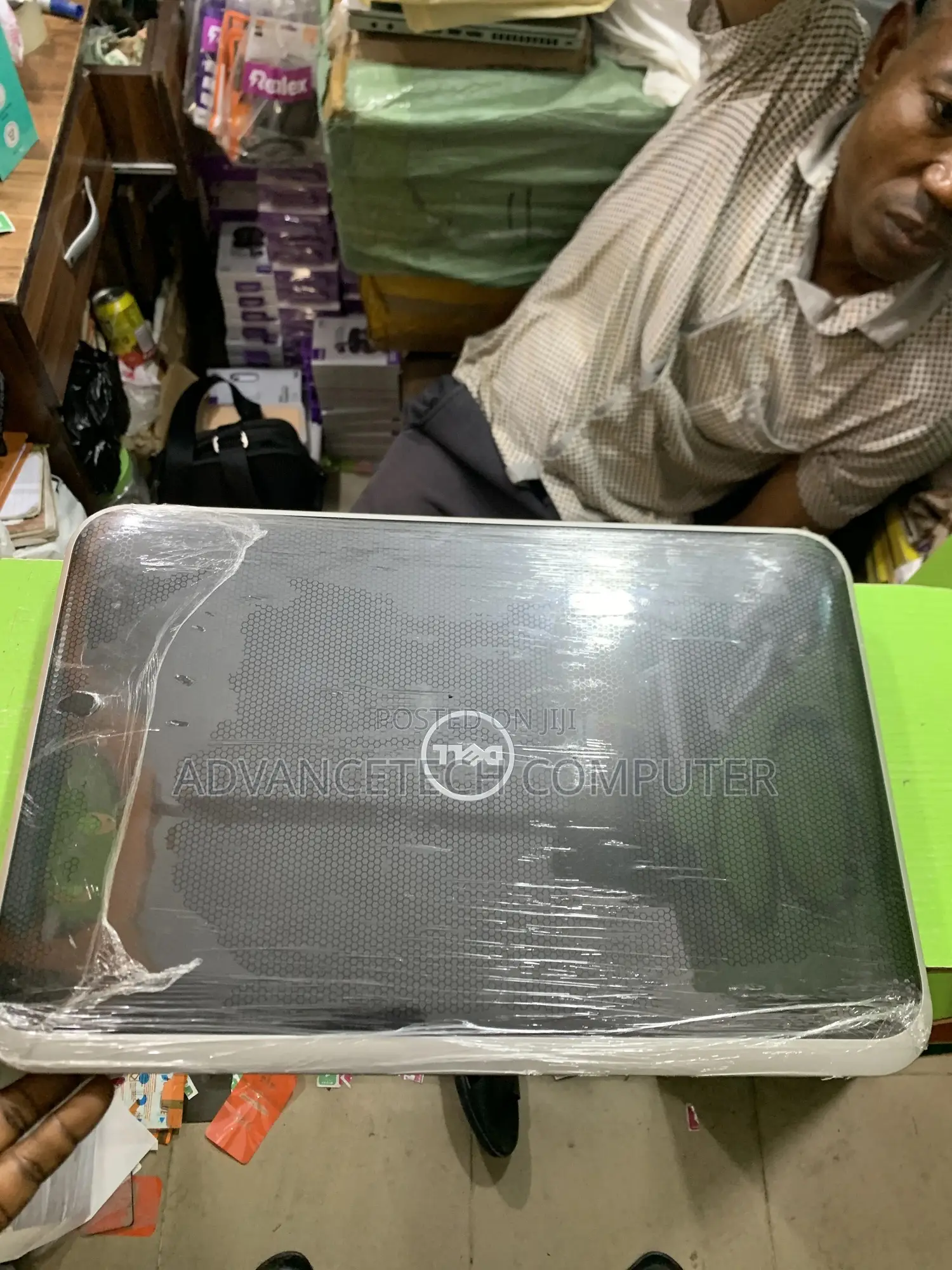 Laptop Dell Inspiron 17R SE 7720 8GB Intel Core I7 HDD 500GB