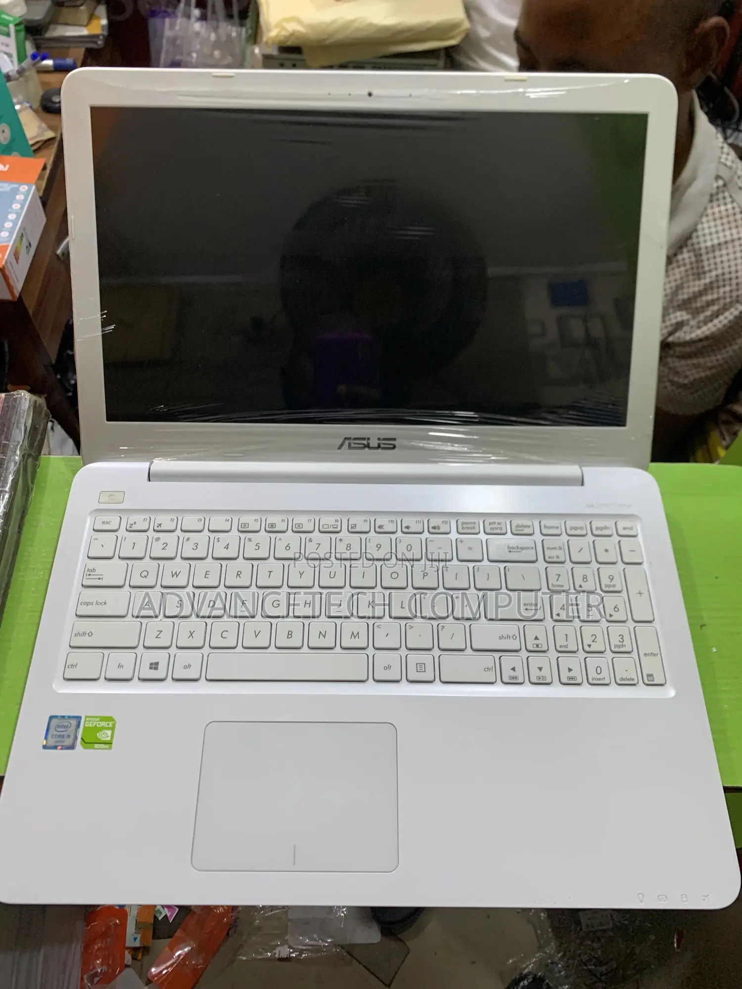 Laptop Asus F550CC 8GB Intel Core i5 HDD 1T