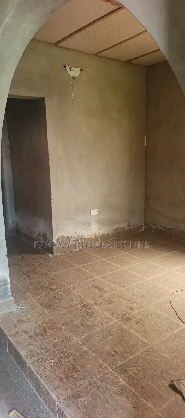 3bdrm House in Bomode O Ku, Ikorodu for sale