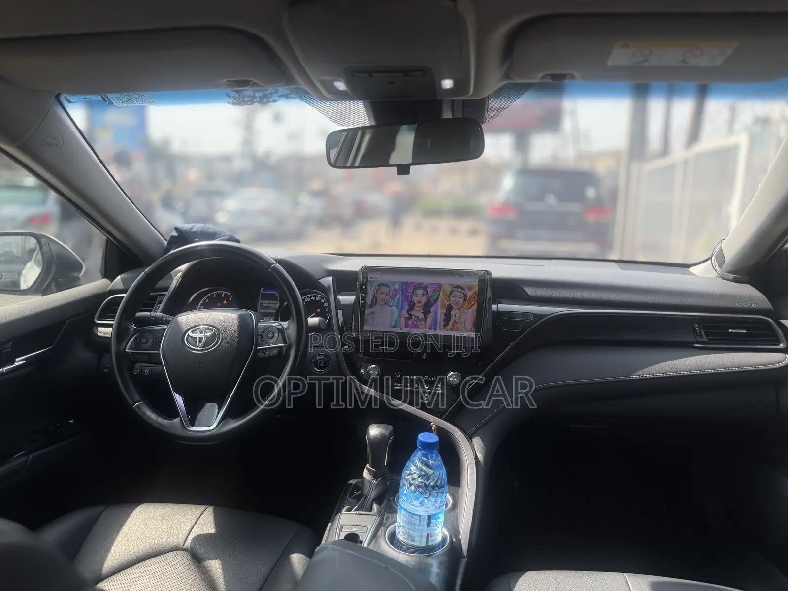 Toyota Camry 2020 White