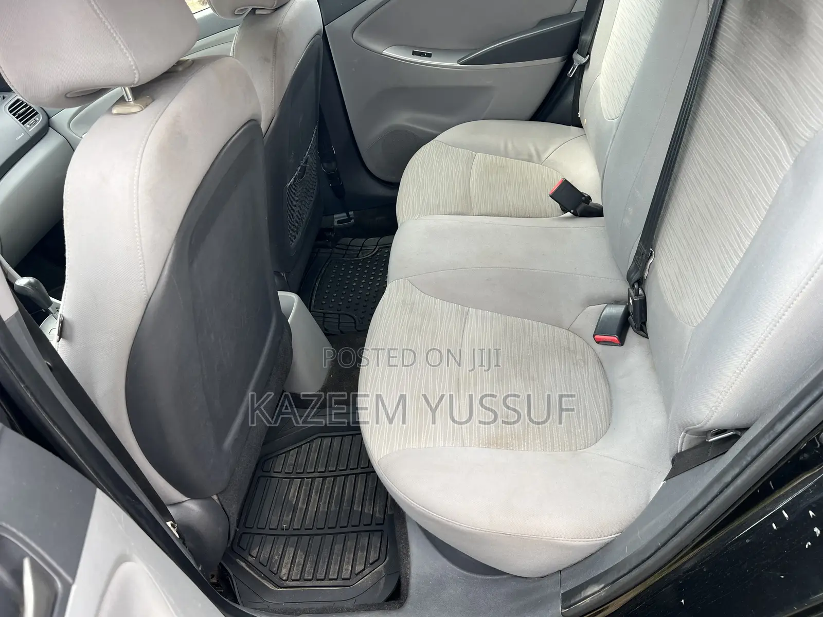 Hyundai Accent SE Hatchback 2016 Black