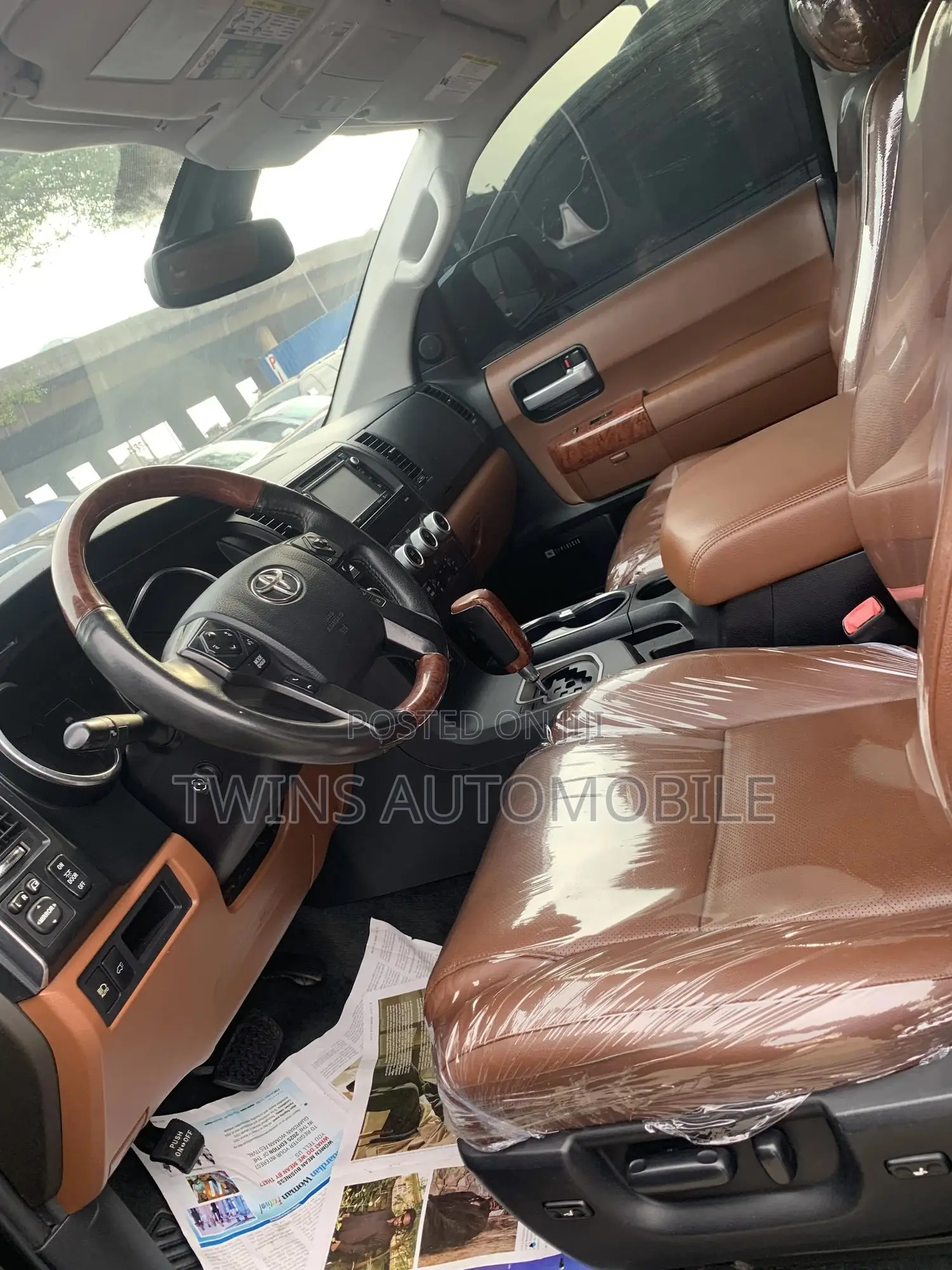 Toyota Sequoia Platinum 4x4 2020 Black