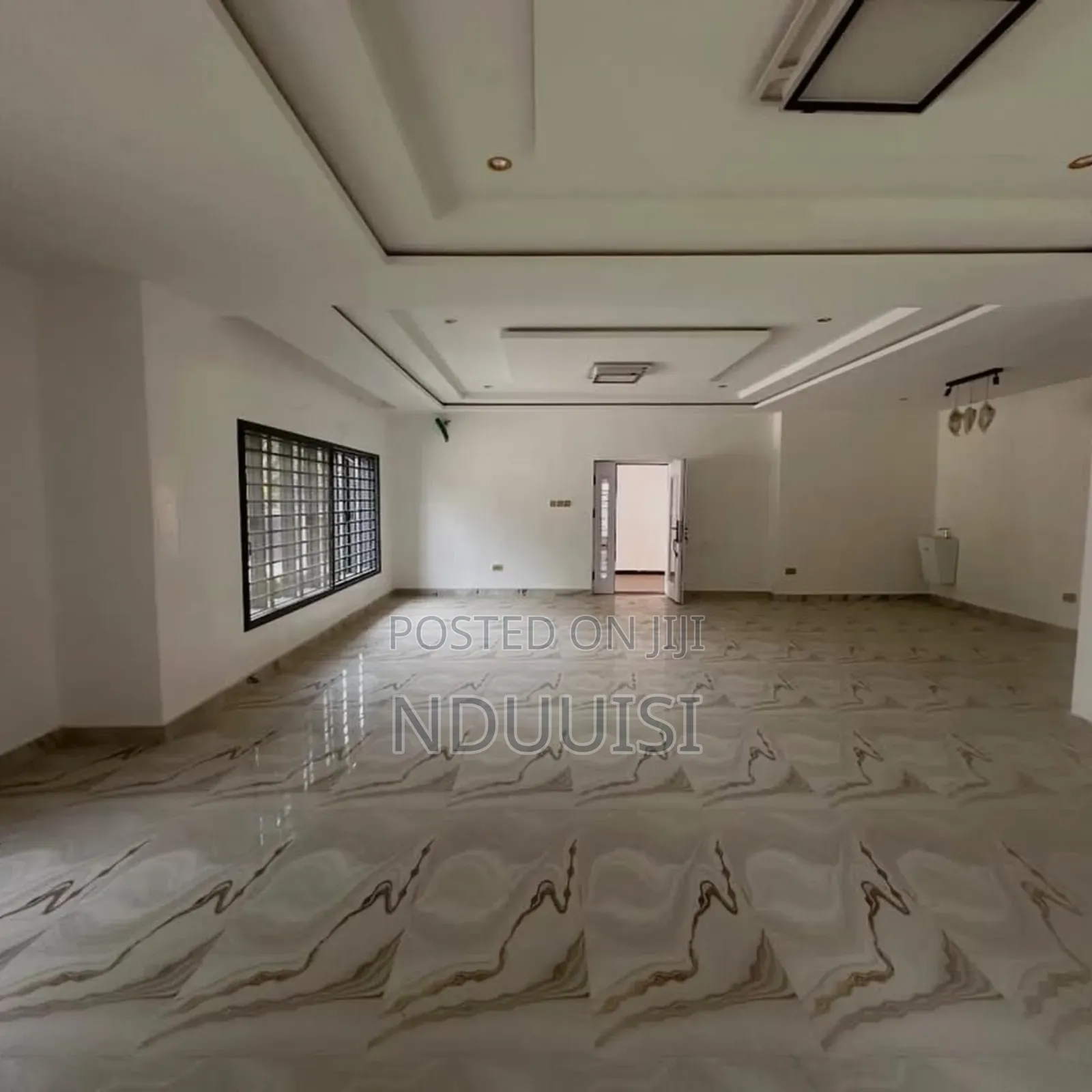 5bdrm Duplex in Apo District for sale
