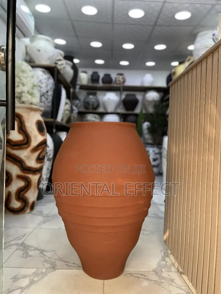 Big Venice Terra Planter (85cm) – Large Luxury Indoor Flower Pot
