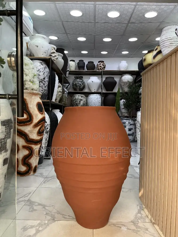 Big Venice Terra Planter (85cm) – Large Luxury Indoor Flower Pot
