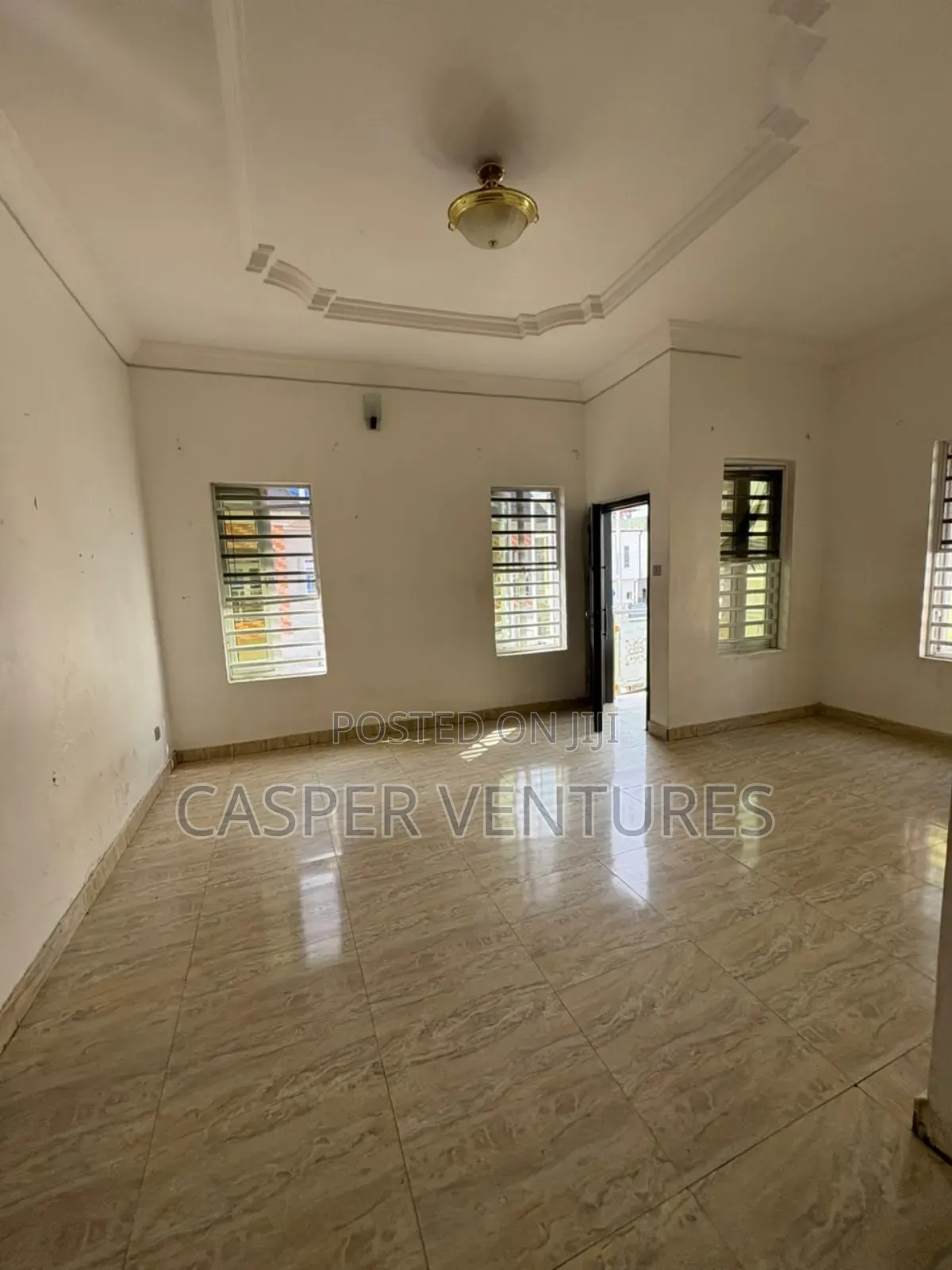 1bdrm Shared Apartment in Lekki County, Ikota for rent