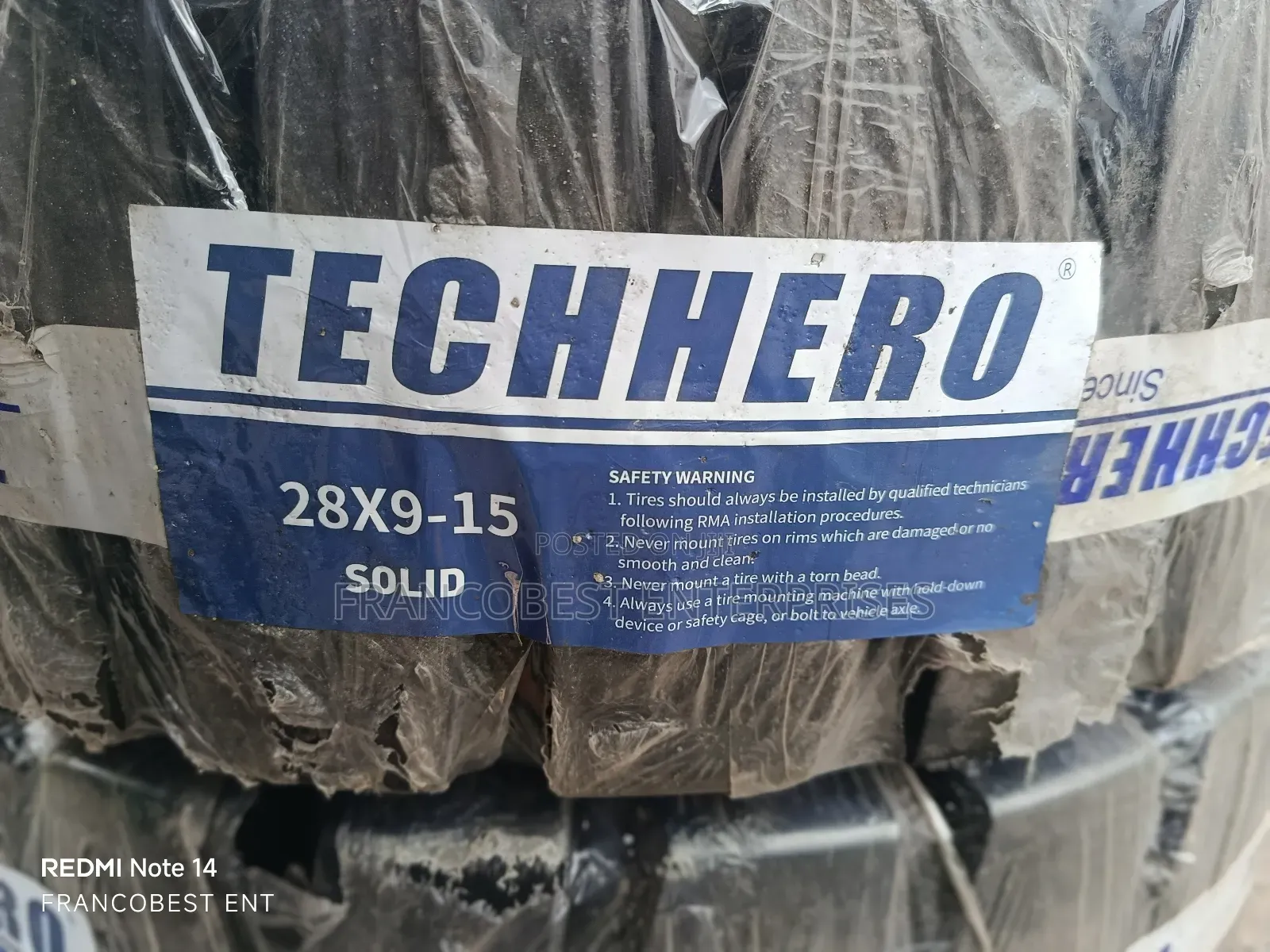 28×9-15 Tech Hero Solid Tire