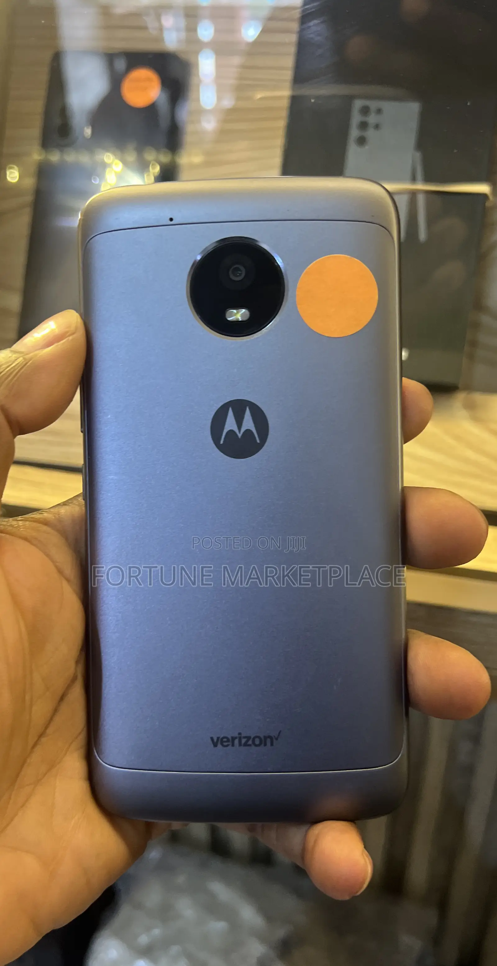 New Motorola Moto E4 Plus (USA) 8 GB Gray
