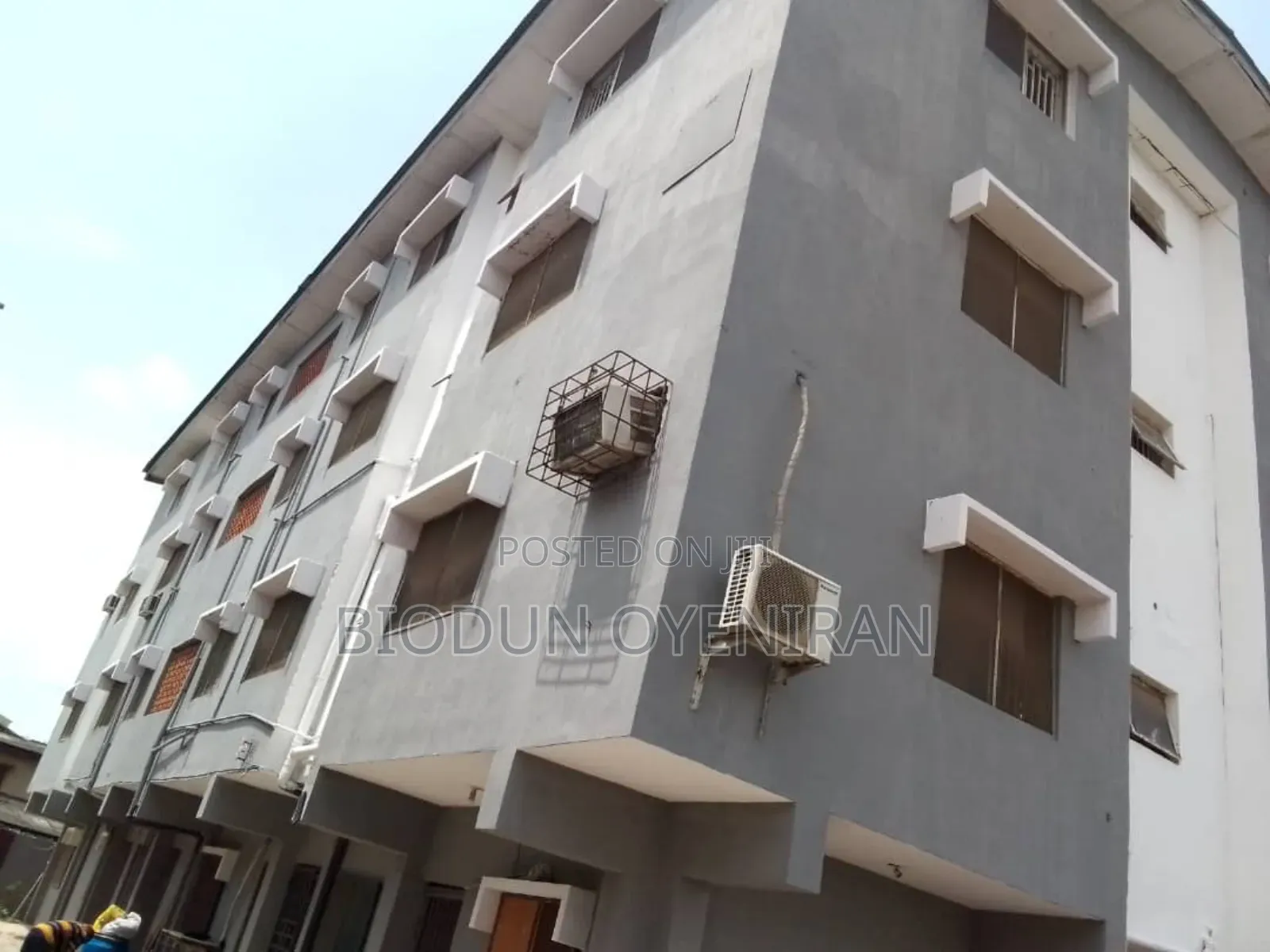 3bdrm Block of Flats in Allen Avenue for sale