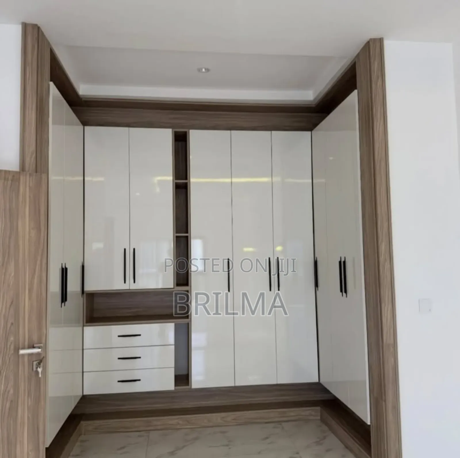 4bdrm Duplex in Dawaki for sale