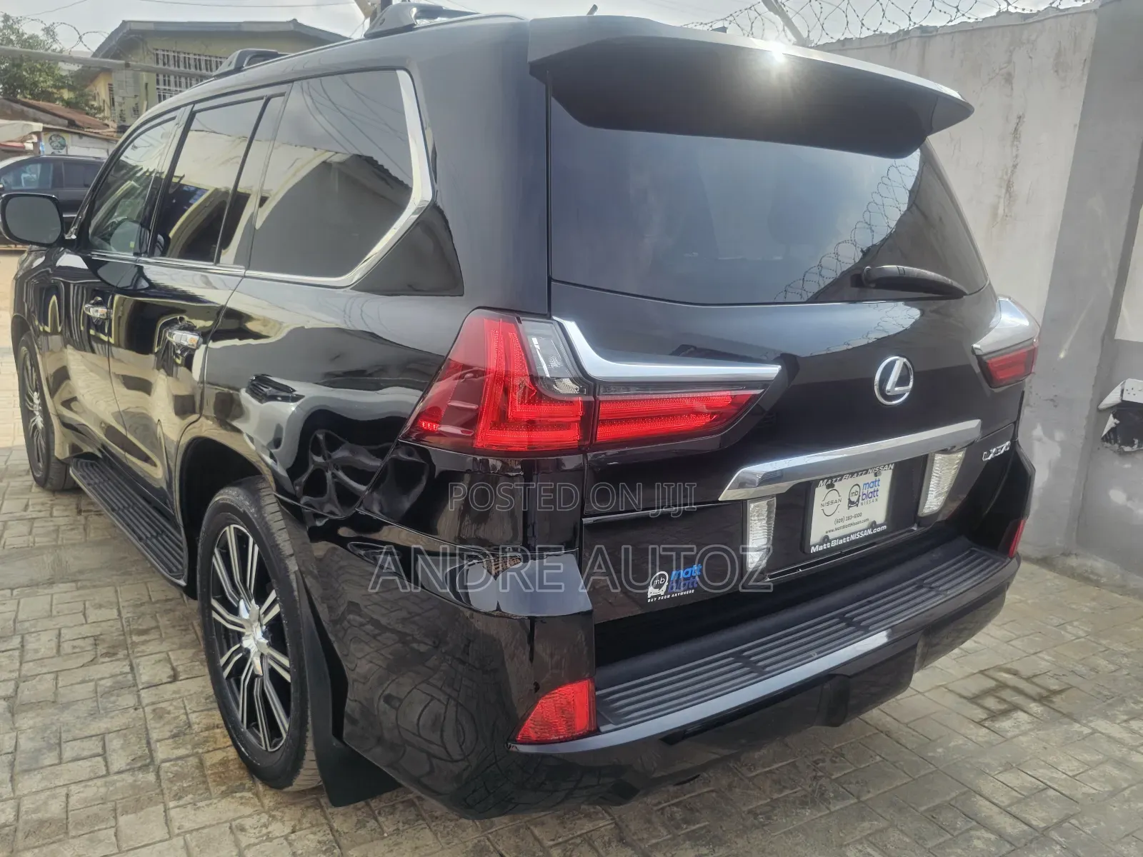 Lexus LX 570 AWD 2017 Black