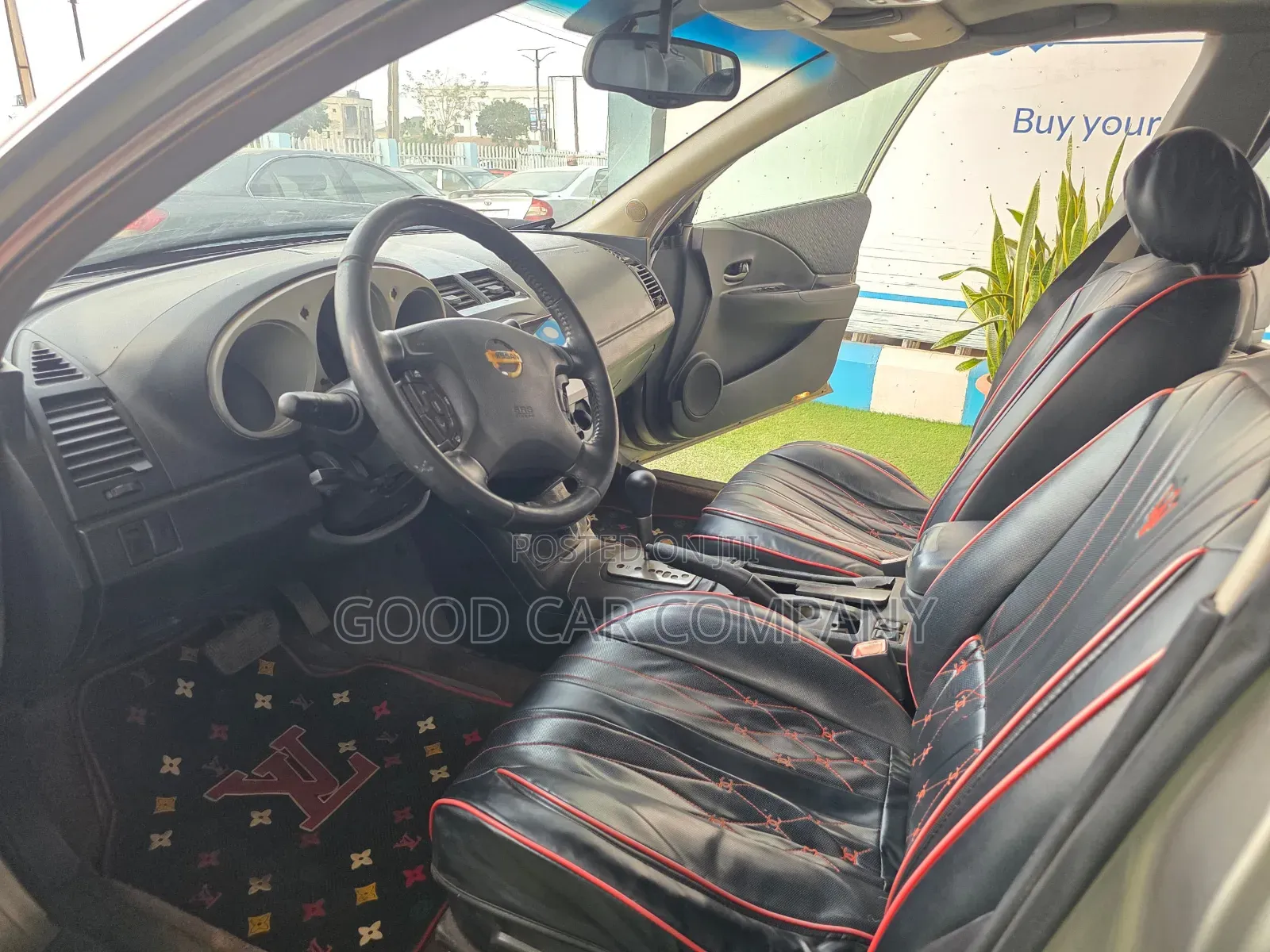 Nissan Altima 2002 Gold