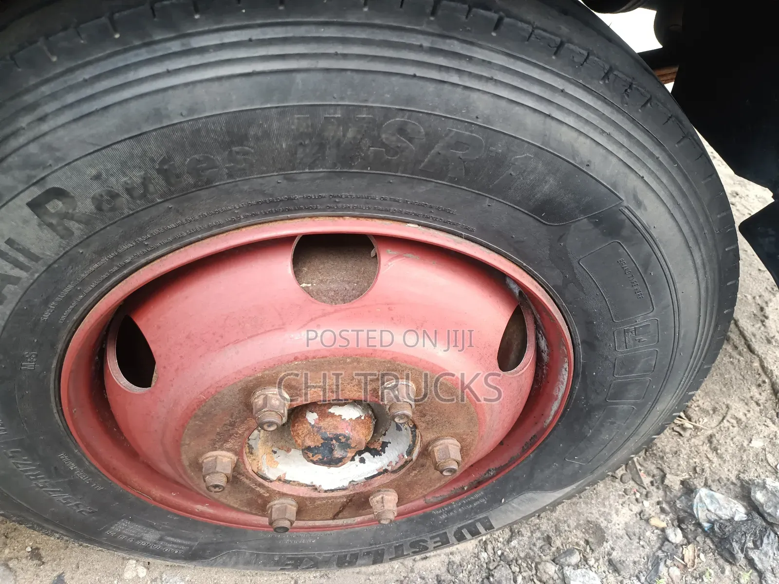Mercedes Benz 814 Container German Truck With Helper Springs 20ft Long