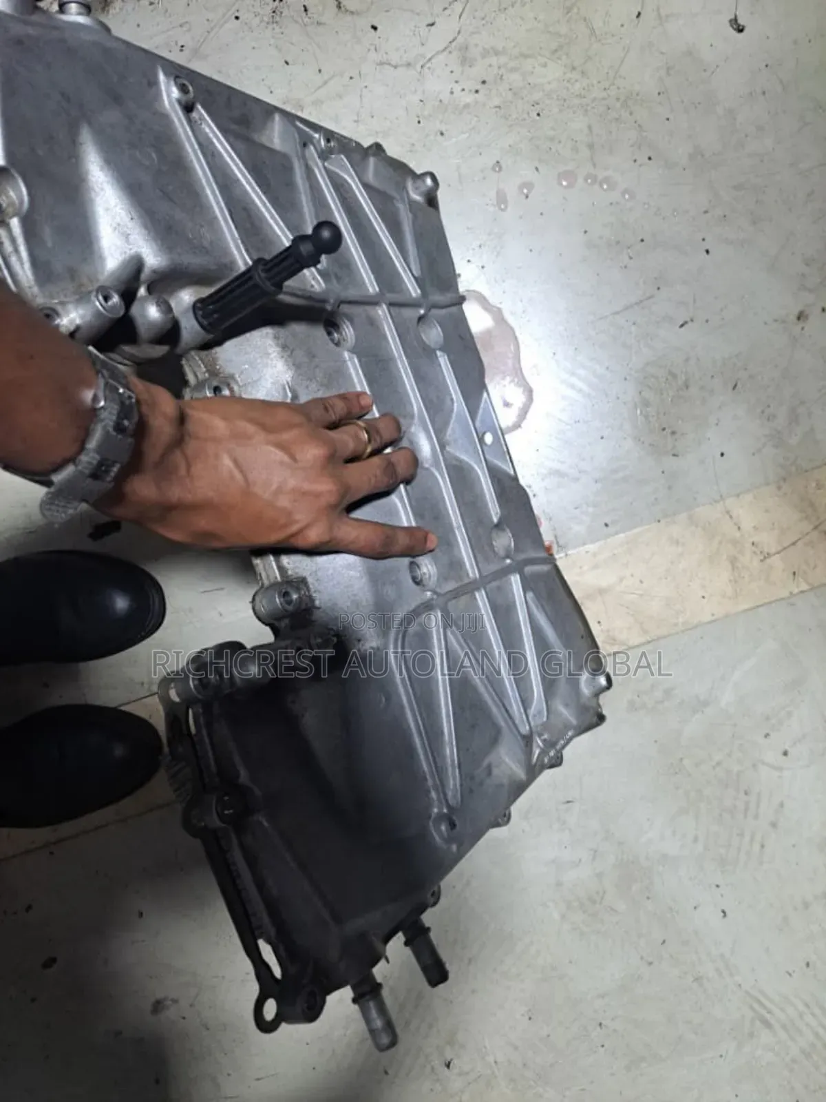 Tokunbo Range Rover Sport 2014 Super Charge Coolant Cover
