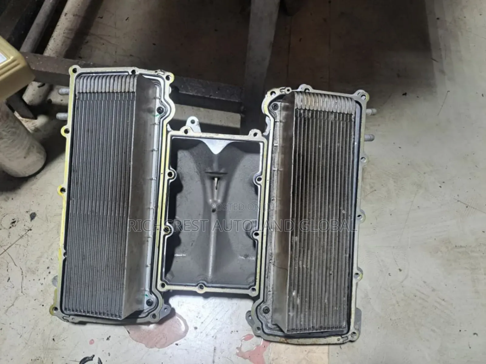 Tokunbo Range Rover Sport 2014 Super Charge Coolant Cover