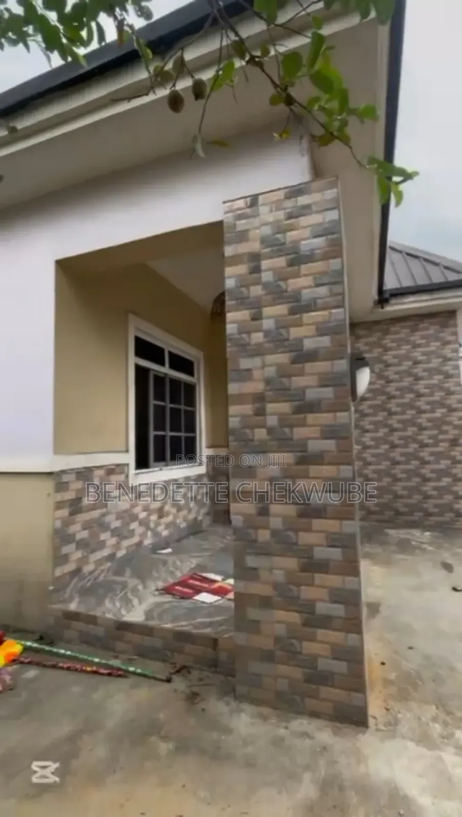 3bdrm Bungalow in Eneka for sale