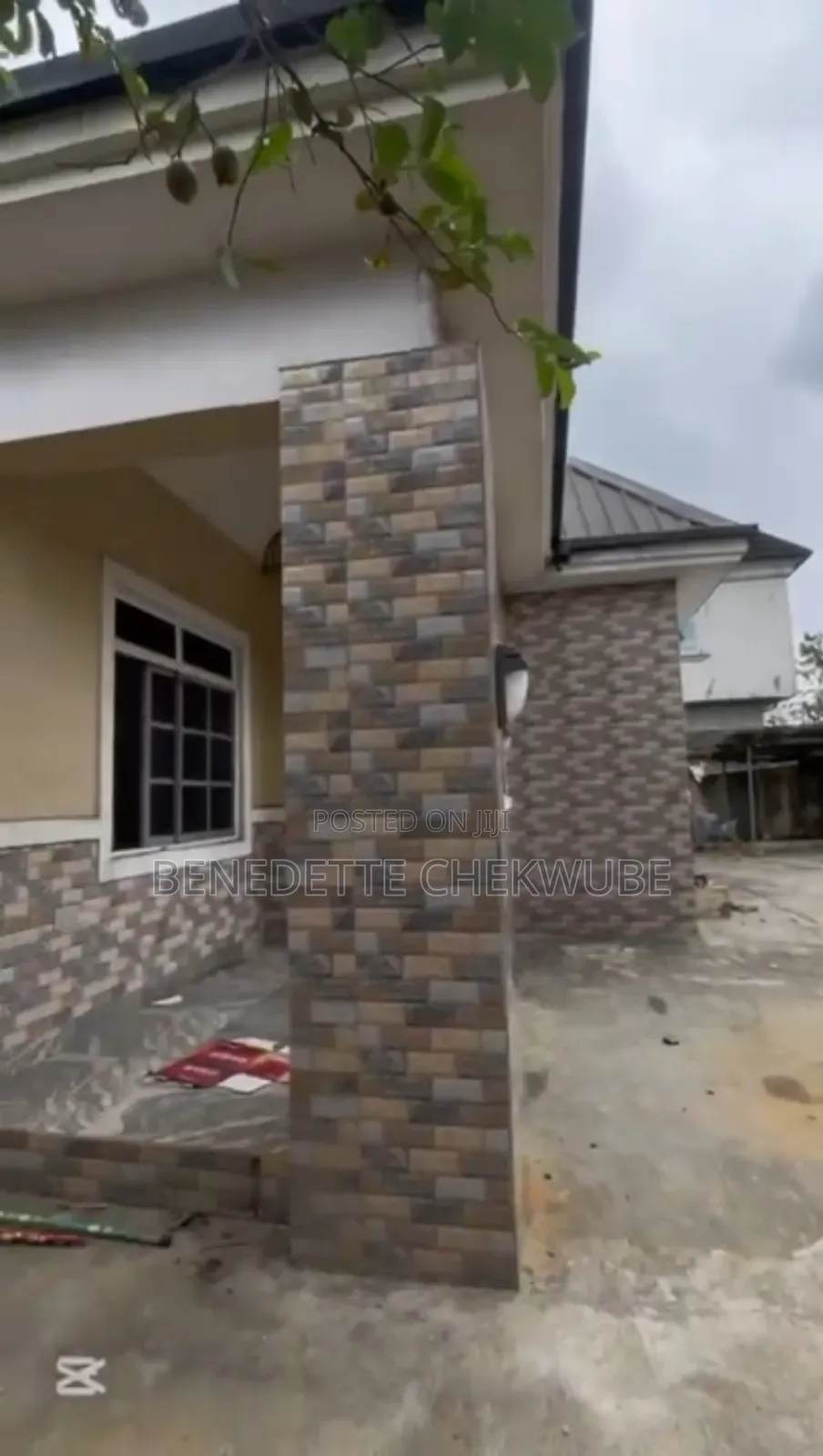 3bdrm Bungalow in Eneka for sale