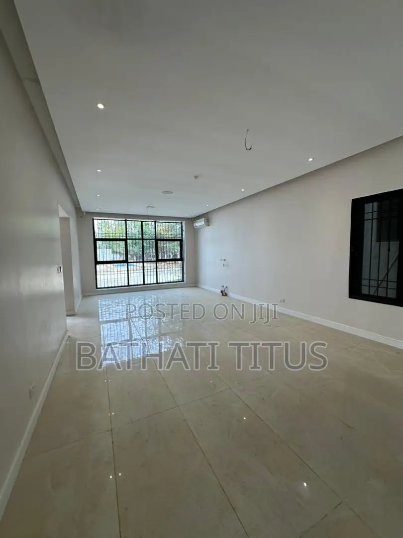 5bdrm Duplex in Bilaad Estate, Jabi for sale