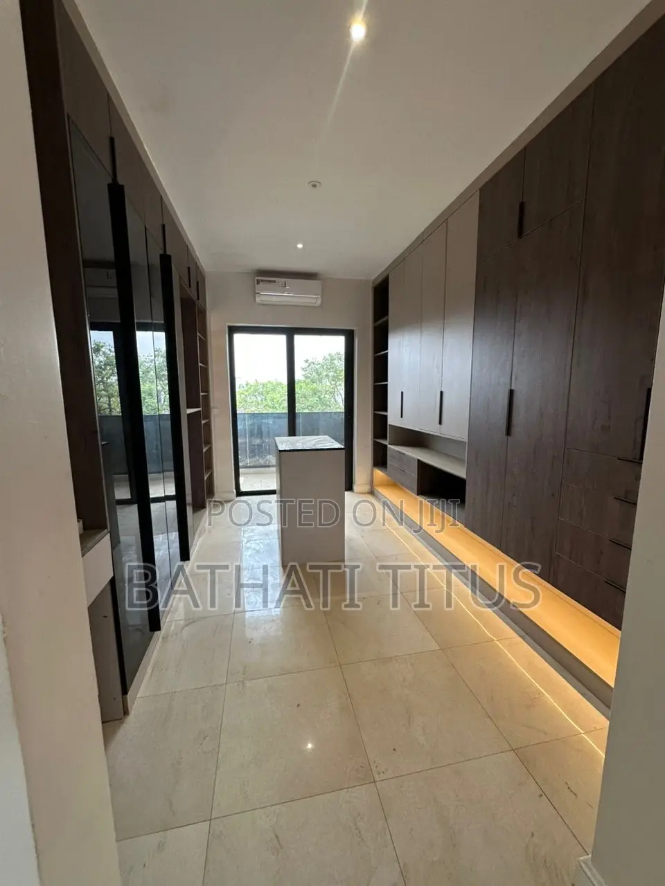 5bdrm Duplex in Bilaad Estate, Jabi for sale