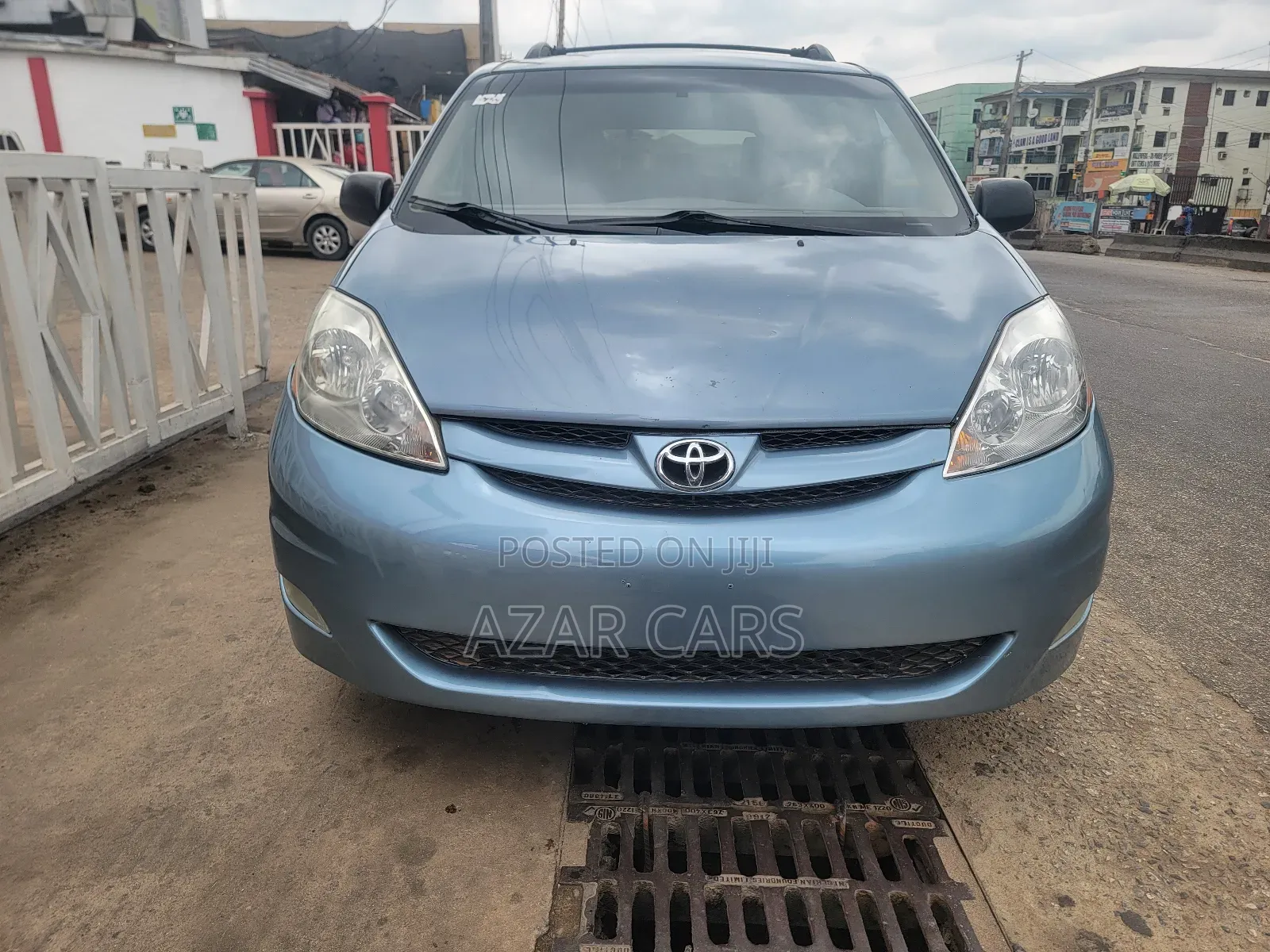 Toyota Sienna LE 4WD 2007 Blue