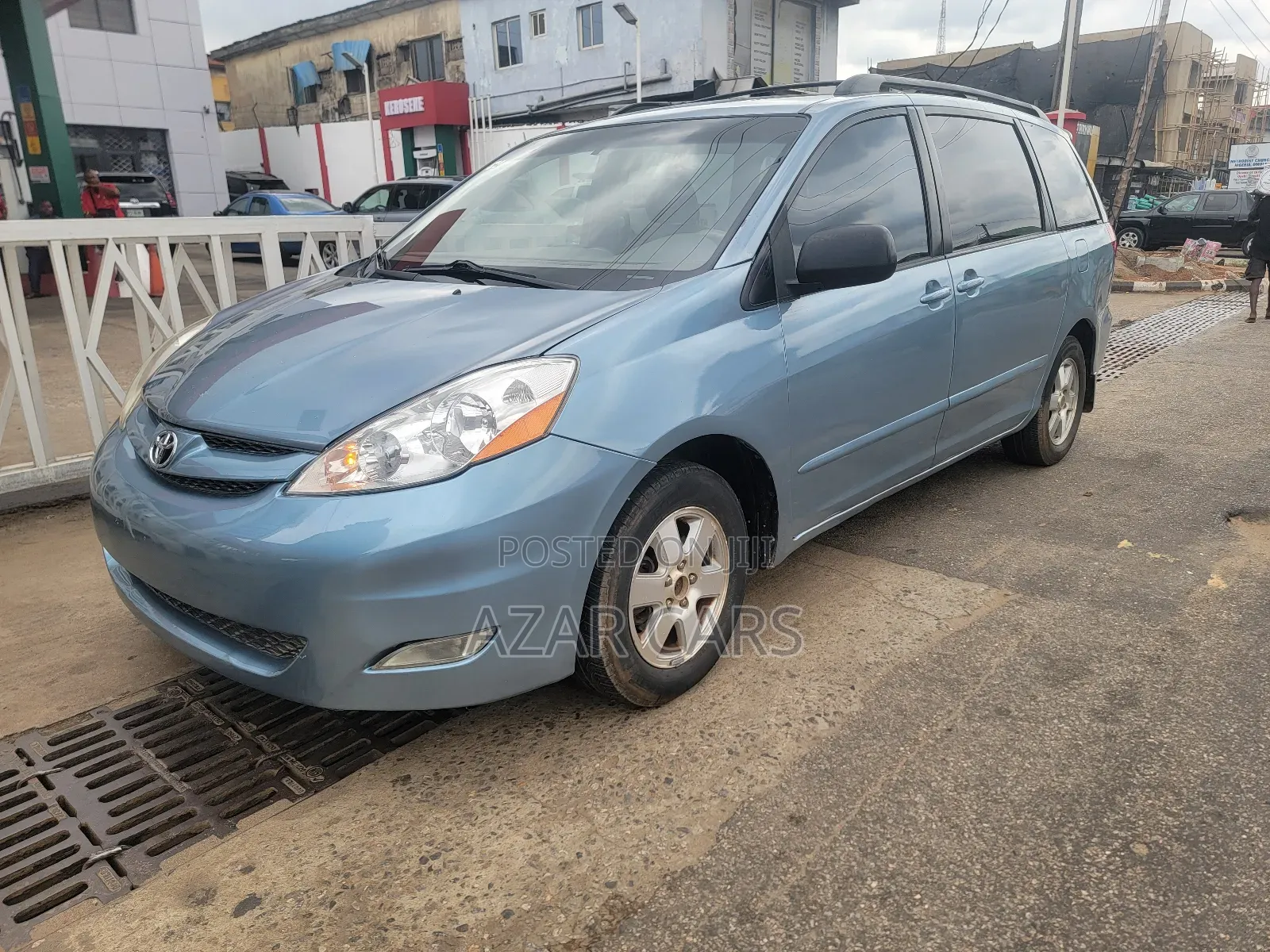 Toyota Sienna LE 4WD 2007 Blue