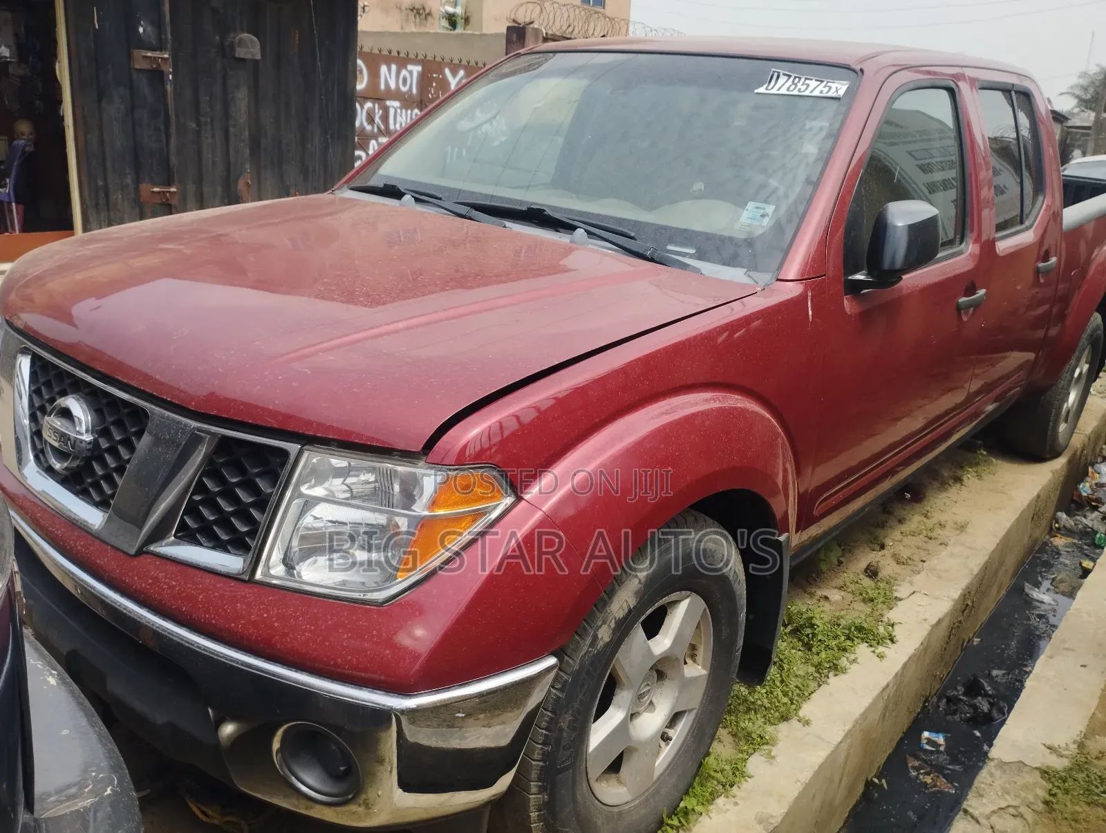 Nissan Frontier Crew Cab SE 4x4 2007 Red