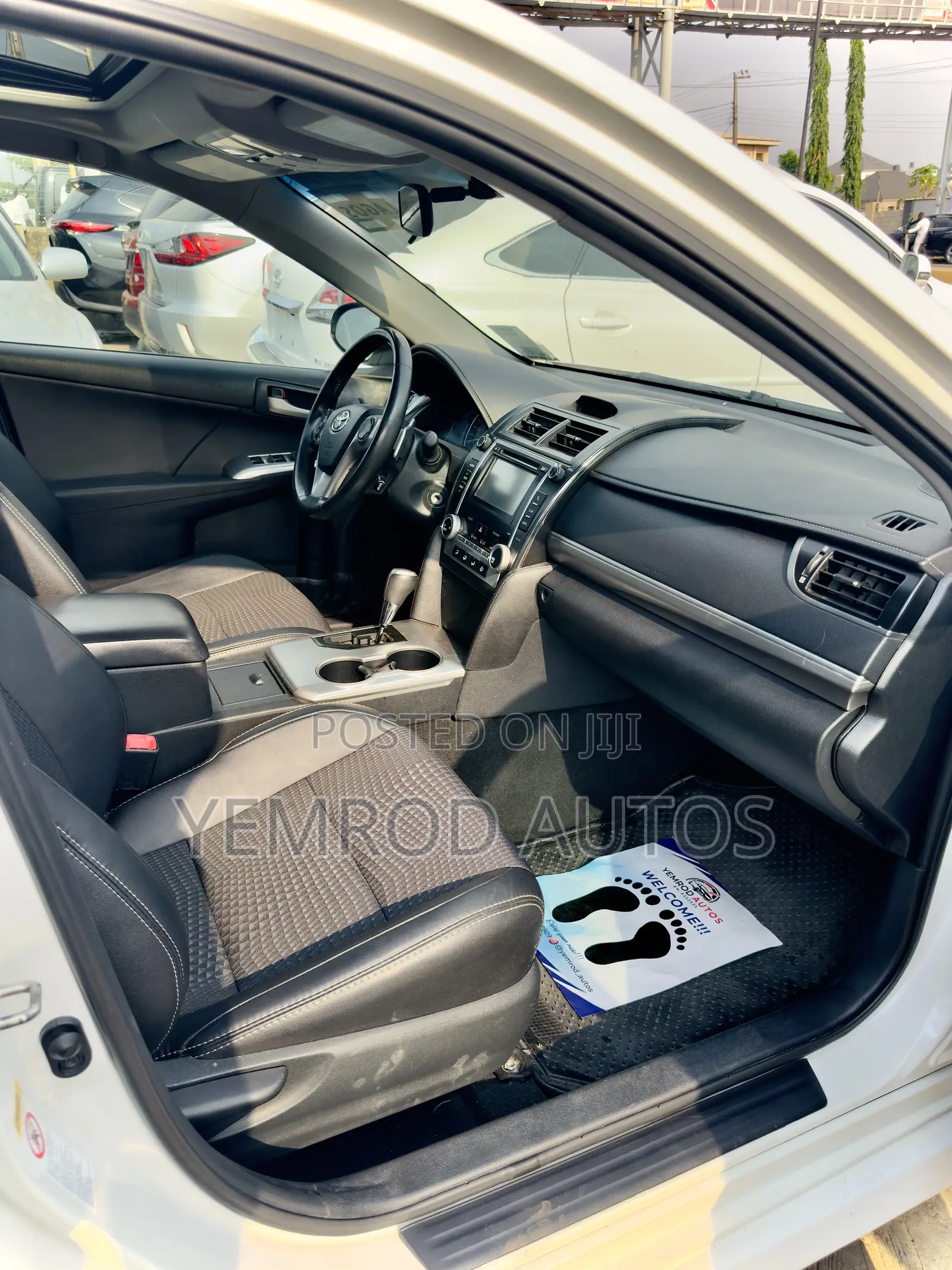 Toyota Camry 2013 White