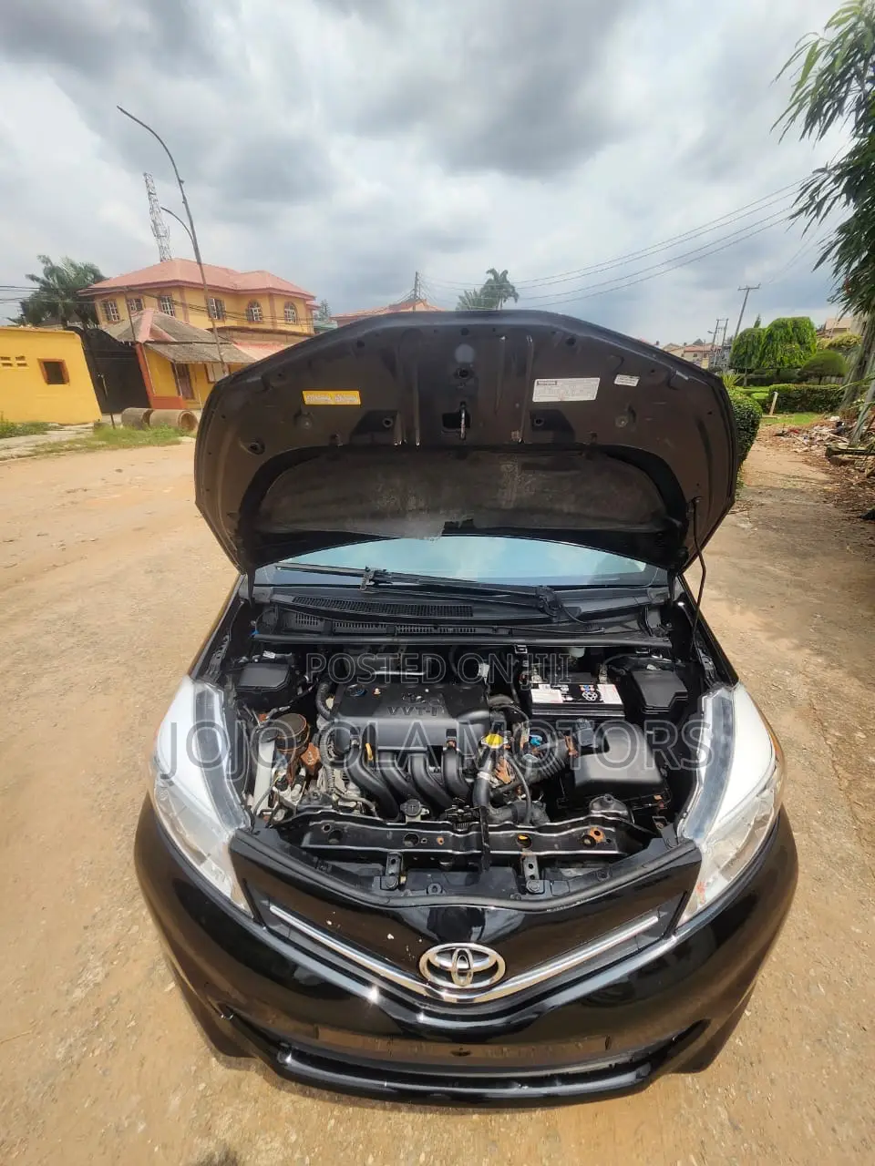 Toyota Yaris 2012 Black