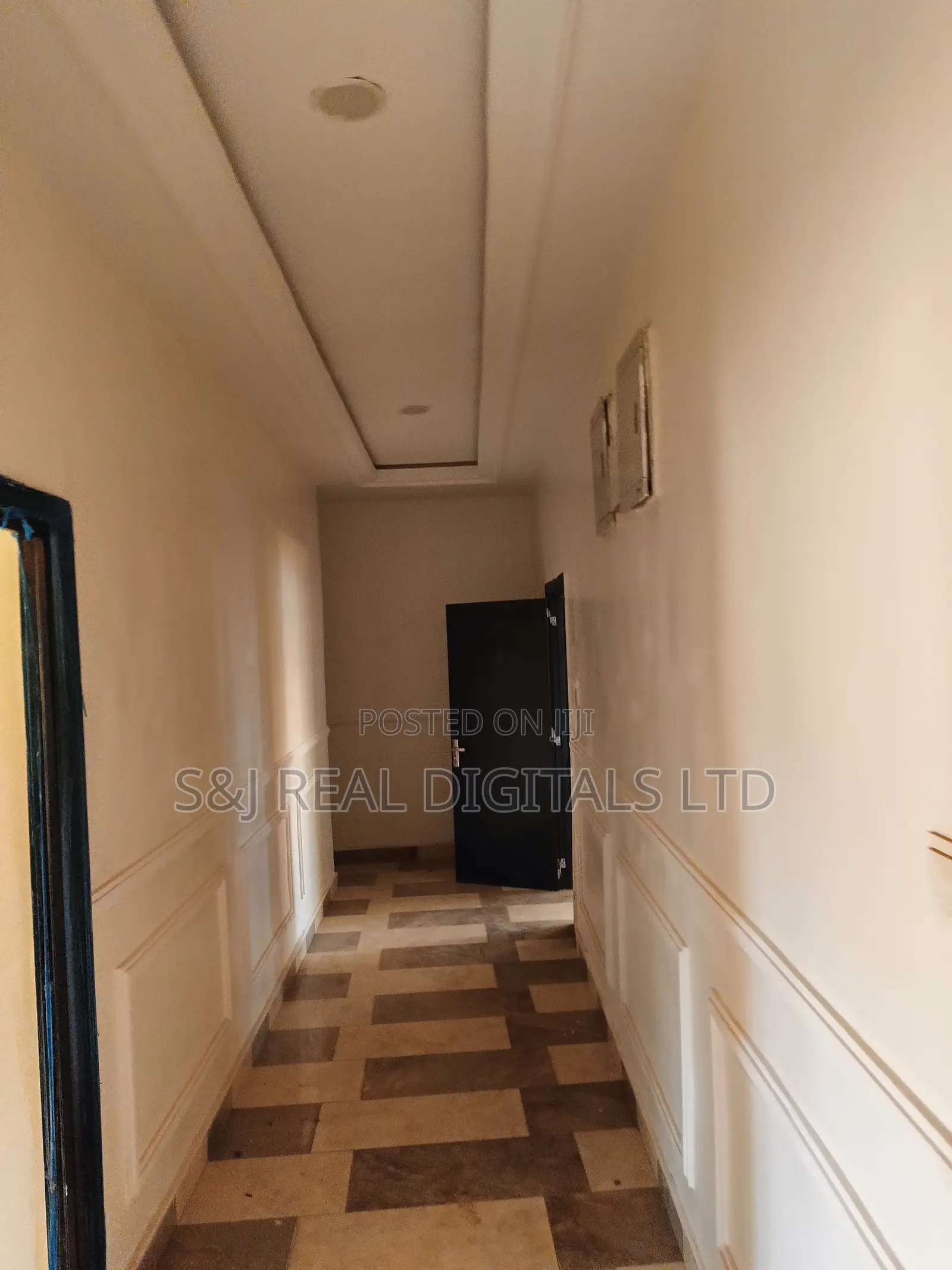 3bdrm Bungalow in FHA for sale